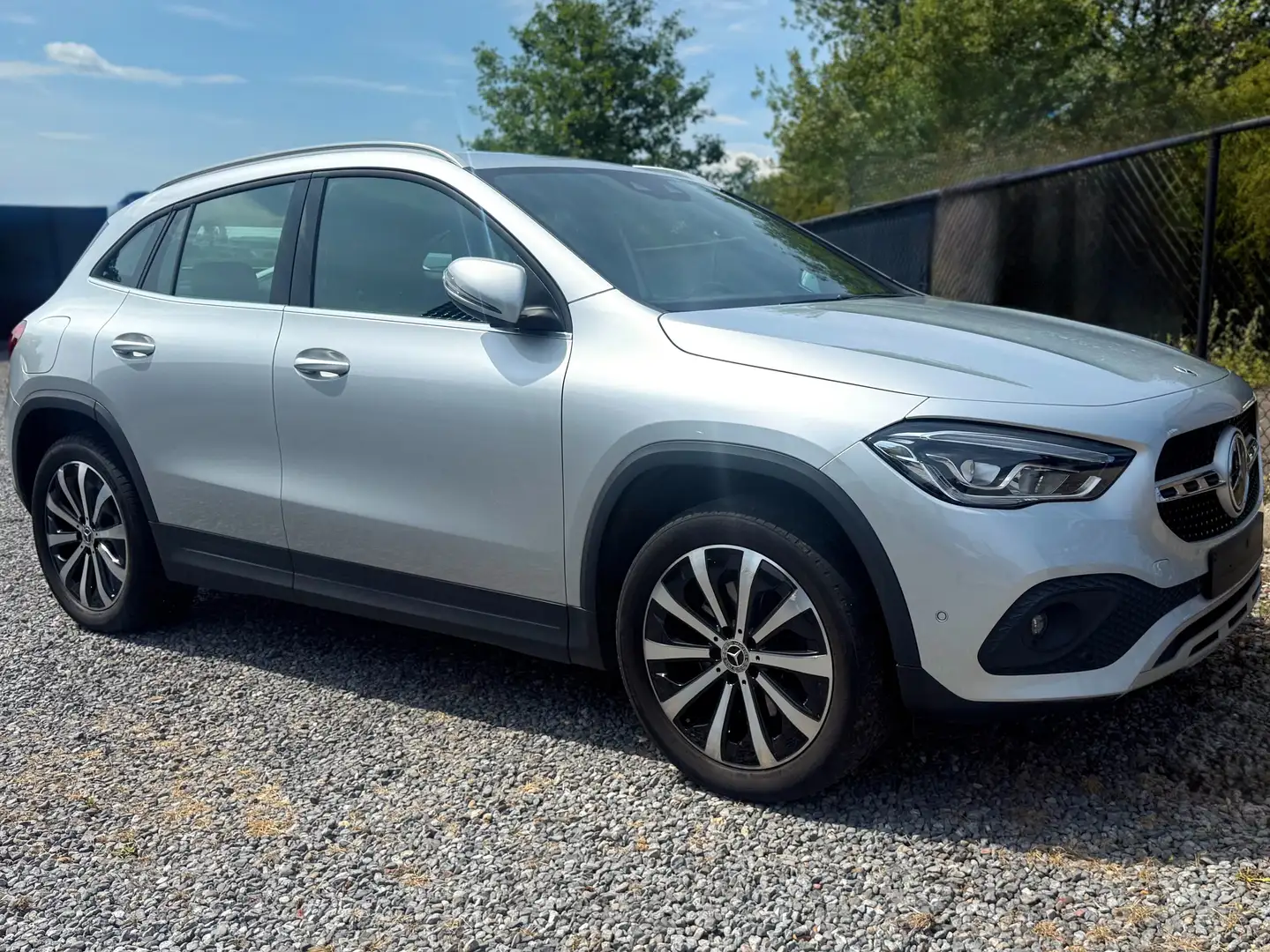 Mercedes-Benz GLA 250 GLA 250 e 8G-DCT Edition 2021 Argent - 1