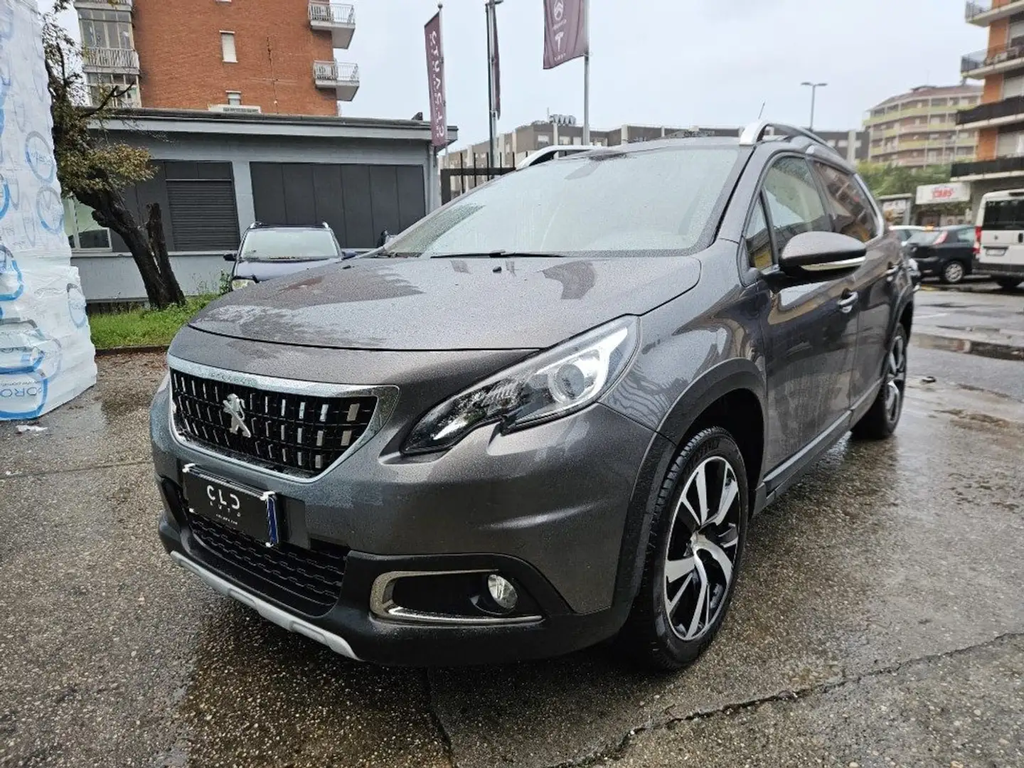Peugeot 2008 PureTech Turbo 110 S&S Grey - 2