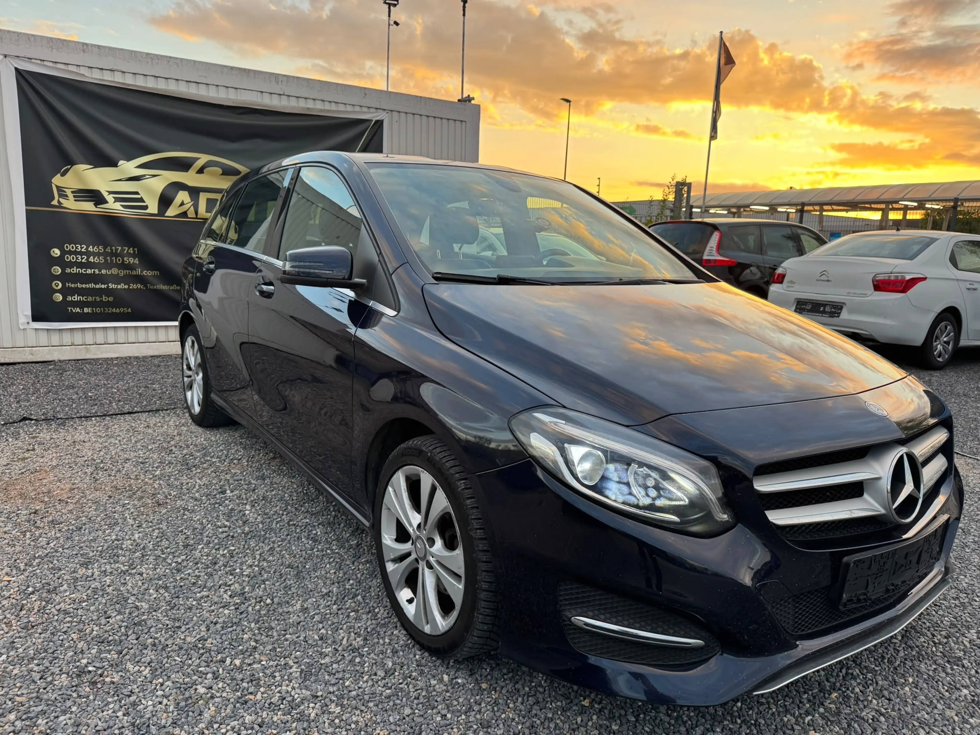 Mercedes-Benz B 200 B 200 d