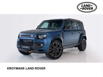 4.4 P635 110 Octa l V8 l Satin l Chopped Carbon l