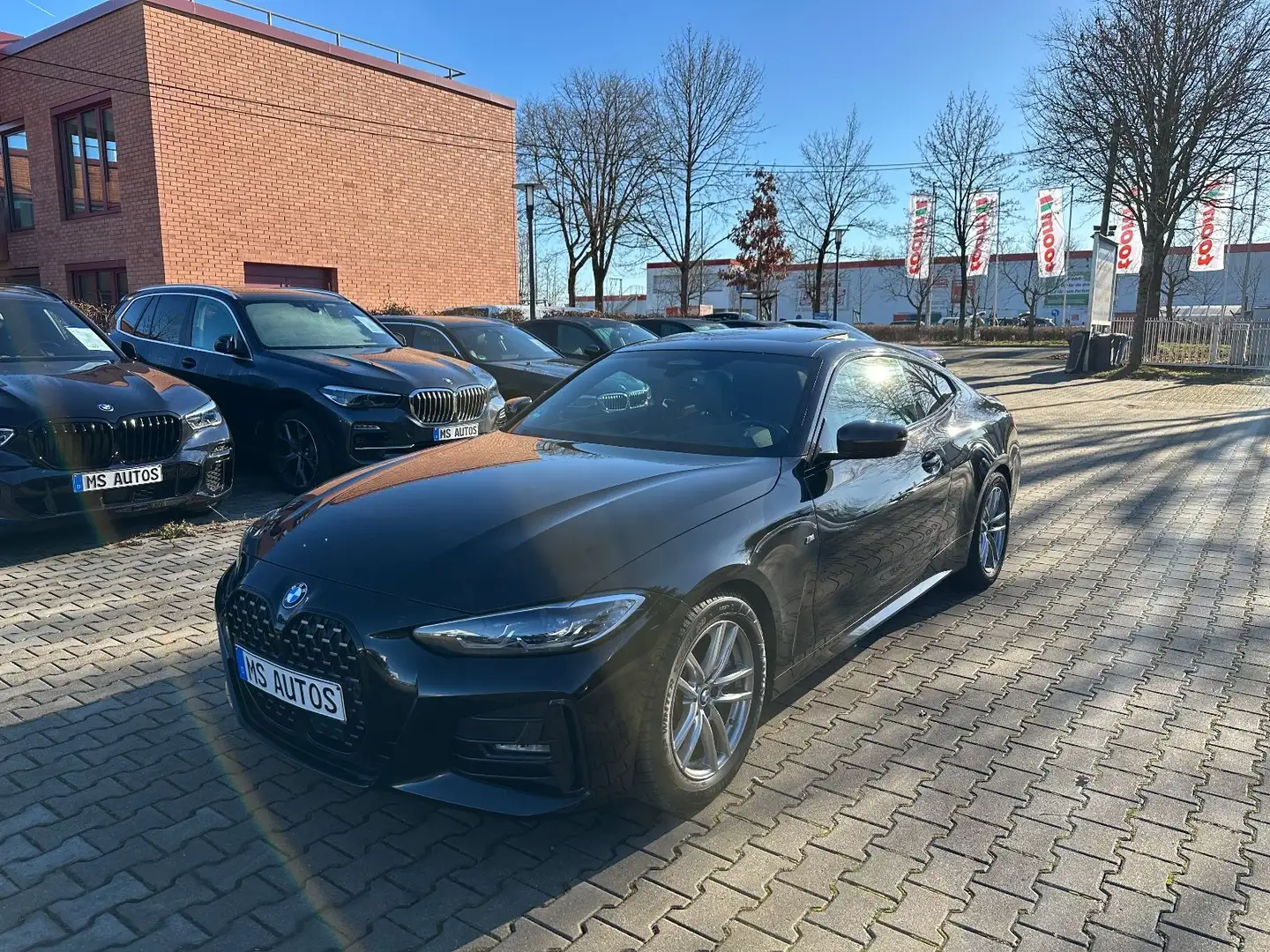 BMW 430 i Coupé M-Sport*Glasdach*HuD*HiFi*360°*Memory Schwarz - 1