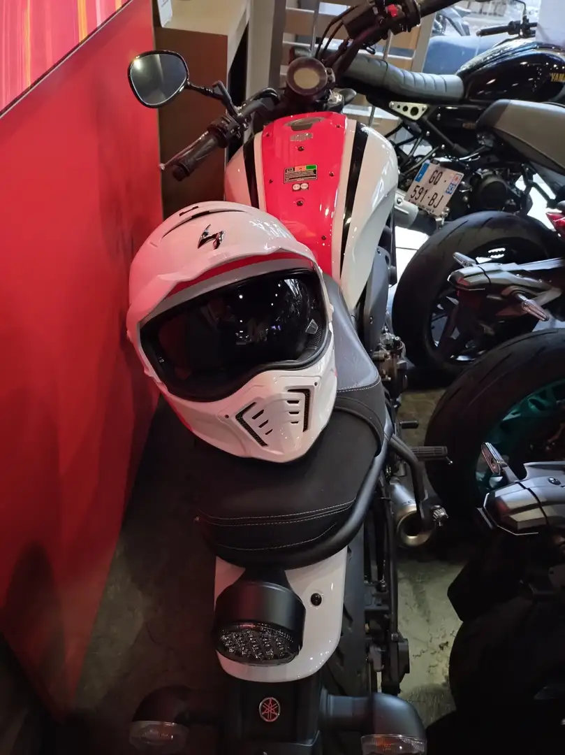 Yamaha XSR 700 Červená - 1
