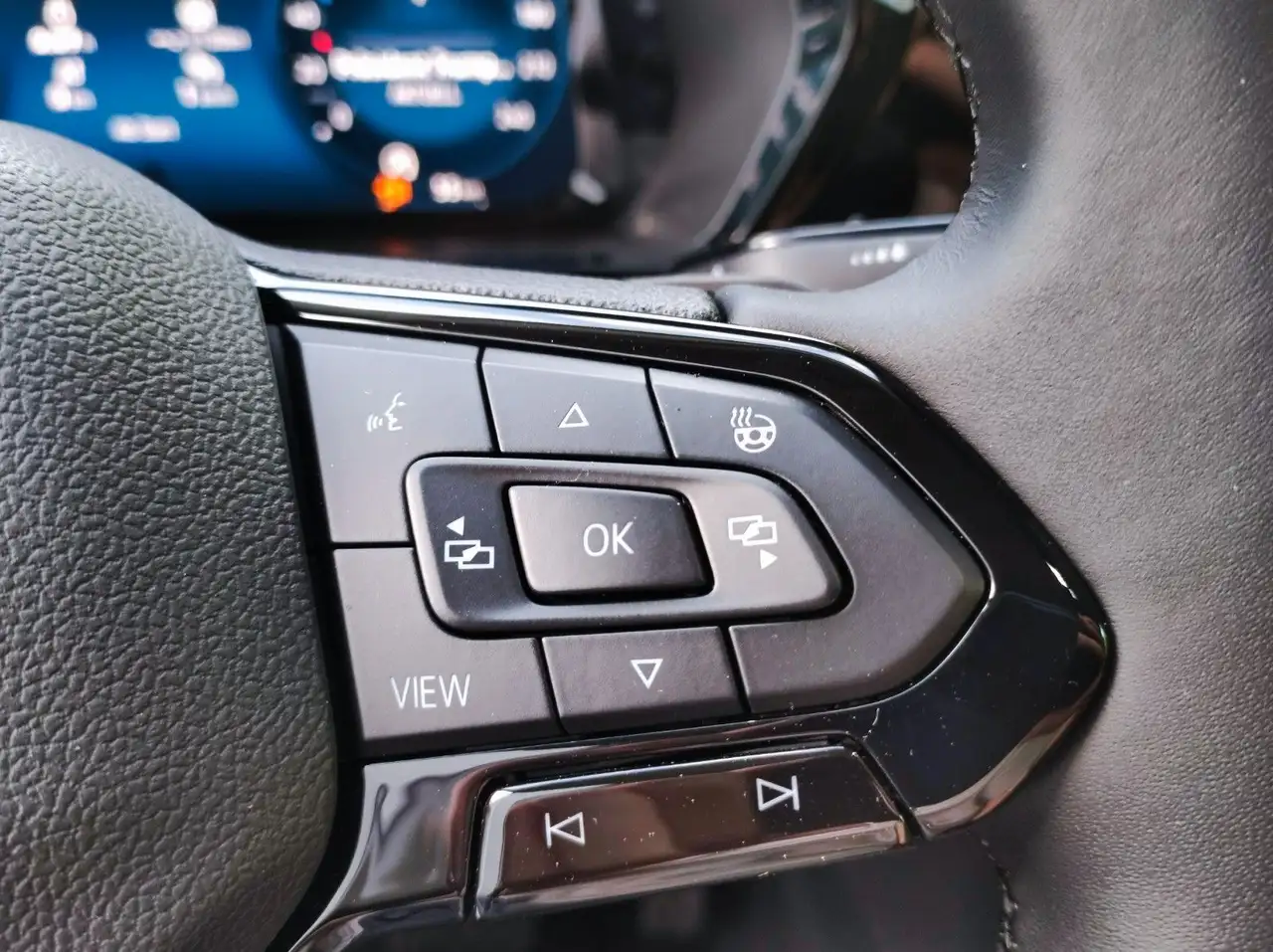 Ford Grand Tourneo 2026 — фото 14