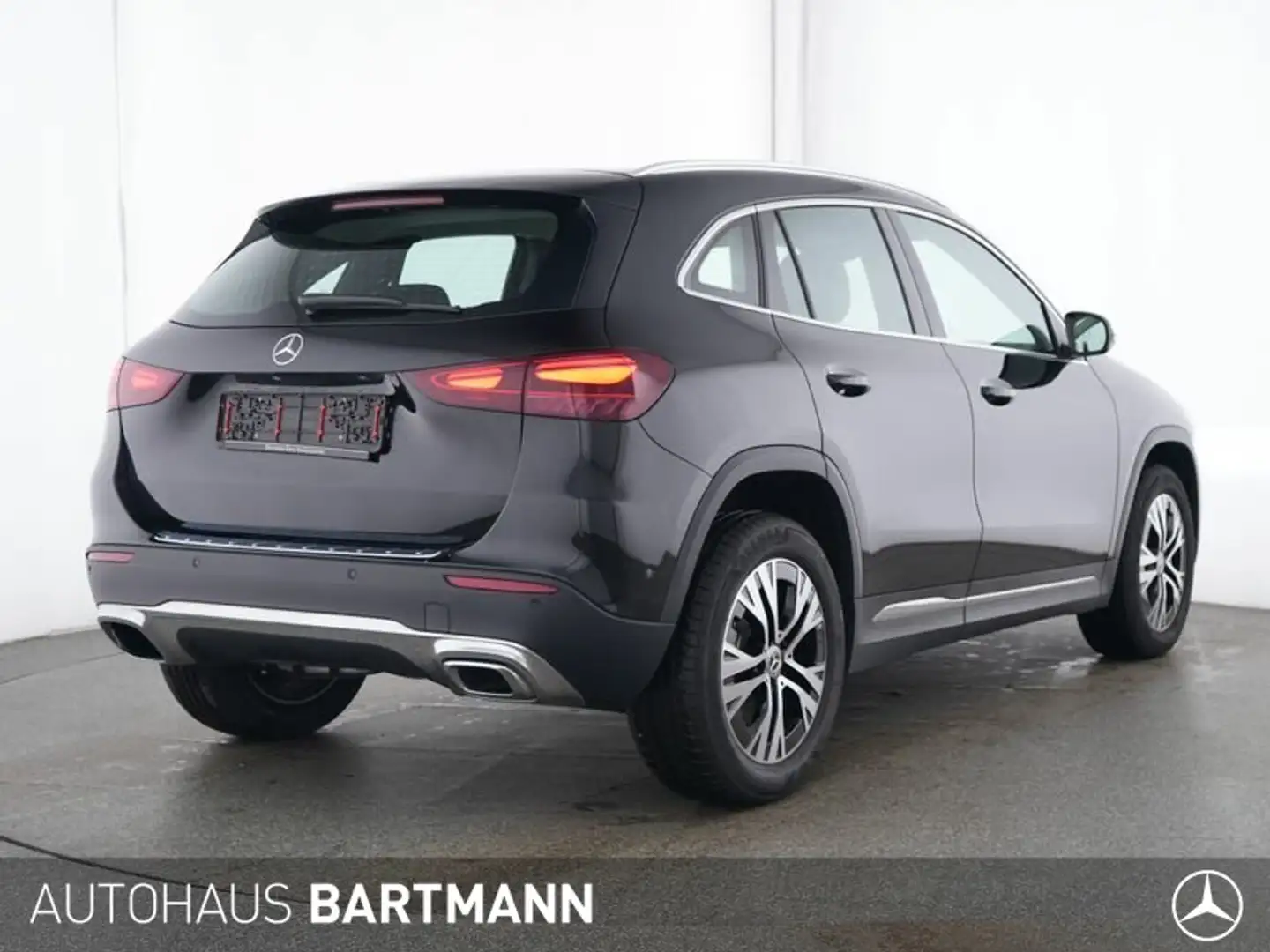 Mercedes-Benz GLA 220 GLA 220 d 4M PROGRESSIVE TOTW+SPUR+LED+OFFROAD-P Schwarz - 2