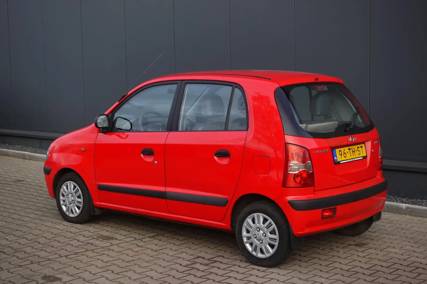 Hyundai Atos 1.1i Active Young Rood - 2