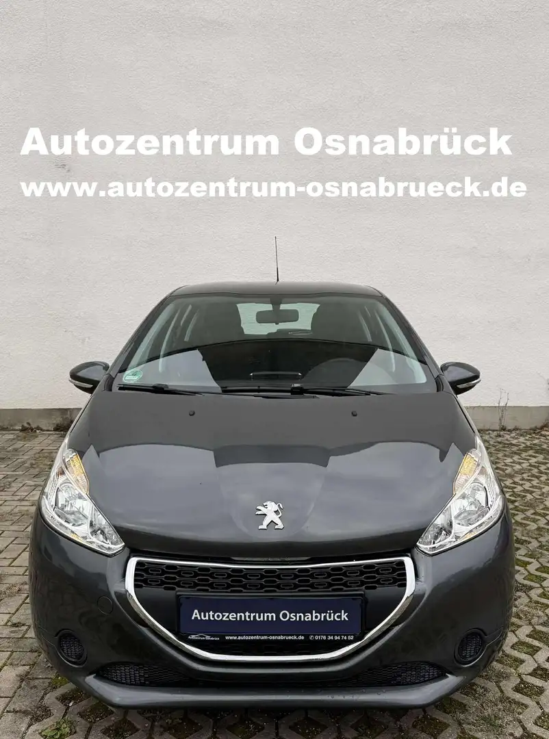 Peugeot 208 Active 1.2 PDC Klima Grau - 2