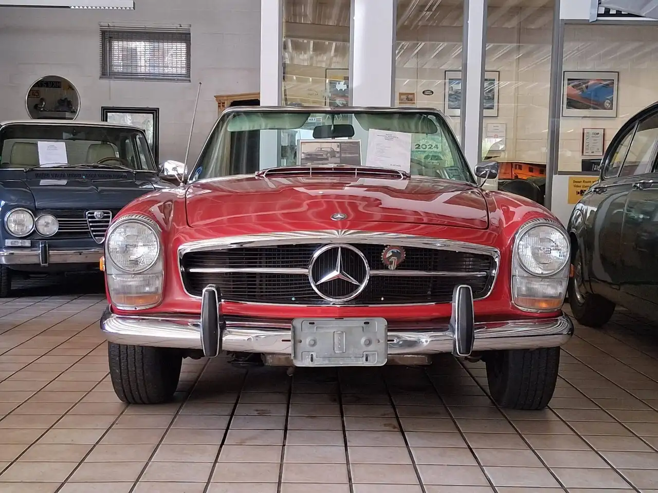 Mercedes-Benz SL 230 Bild 2