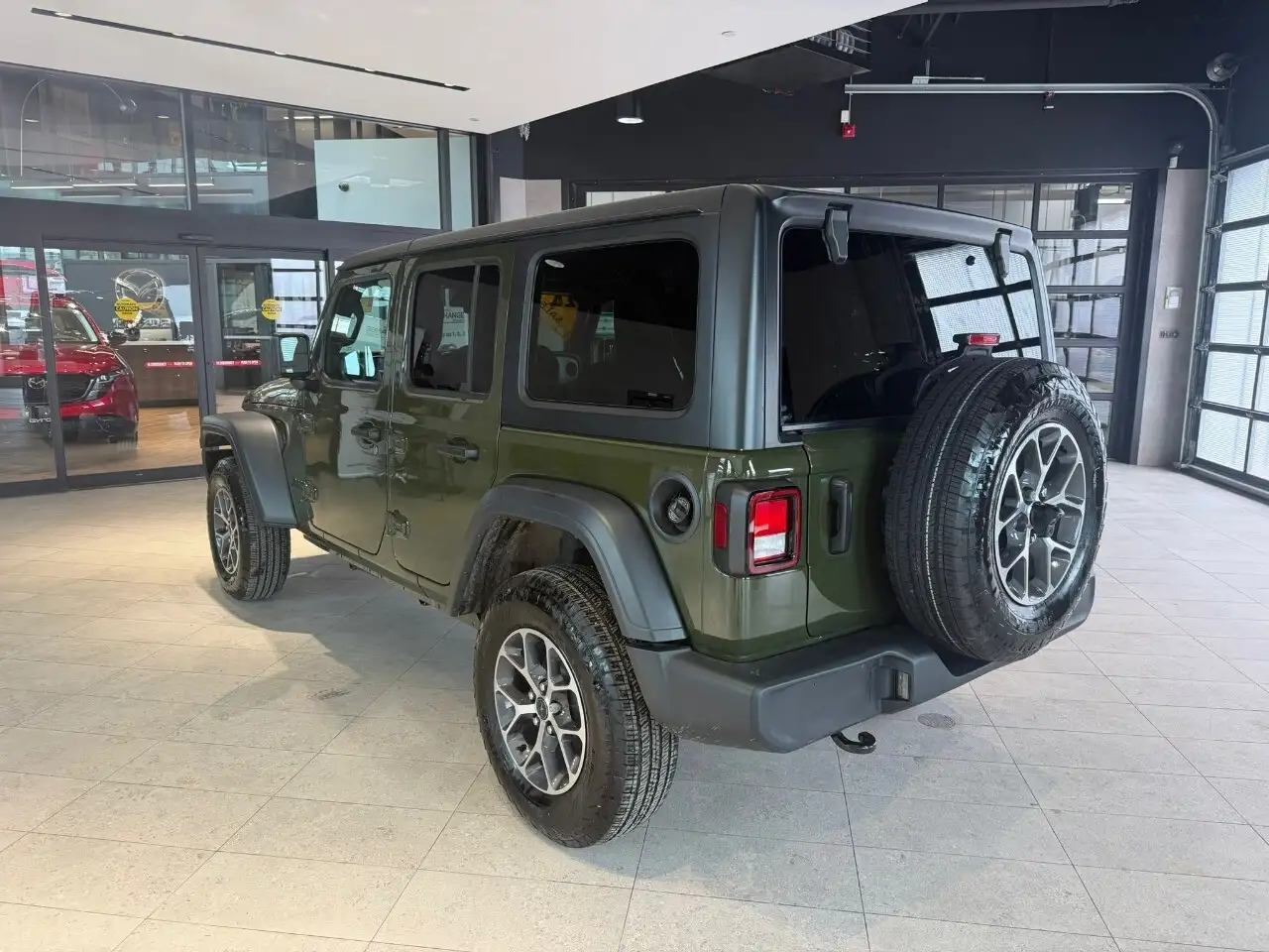 Jeep Wrangler снимка Jeep Wrangler