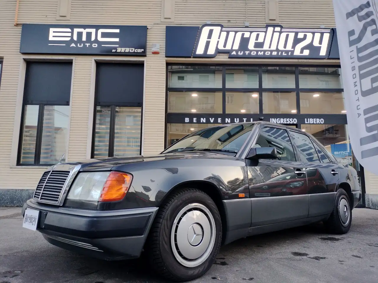 Mercedes-Benz E 200 16v, foto 1