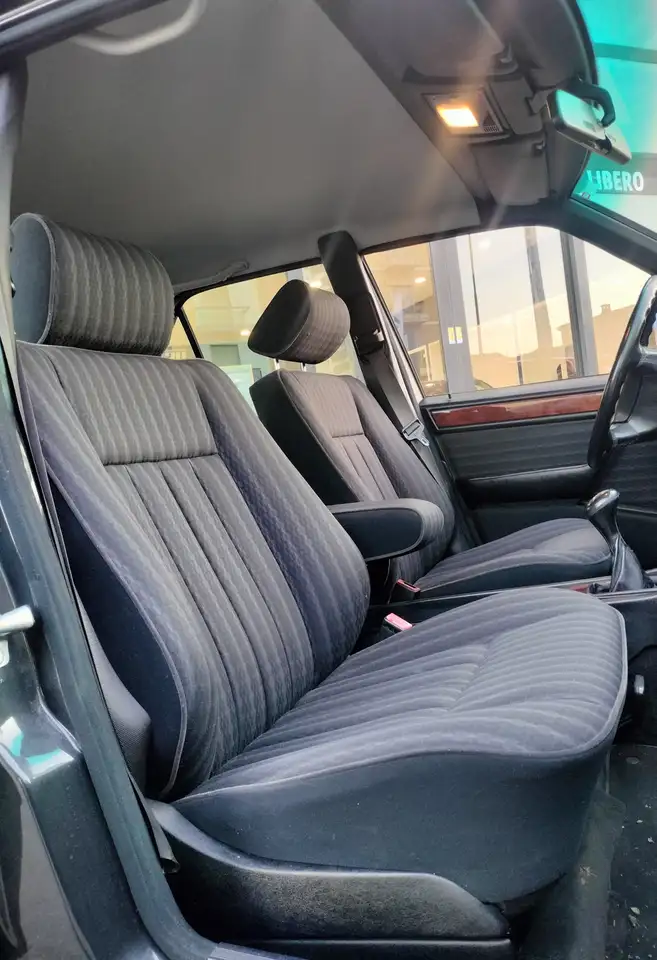 Mercedes-Benz E 200 16v, foto 10
