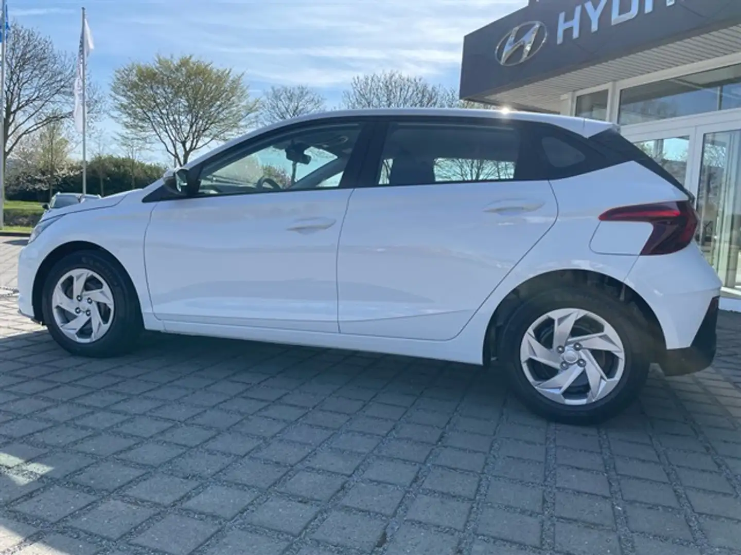 Hyundai i20 Select mit Funktionspaket Bianco - 2