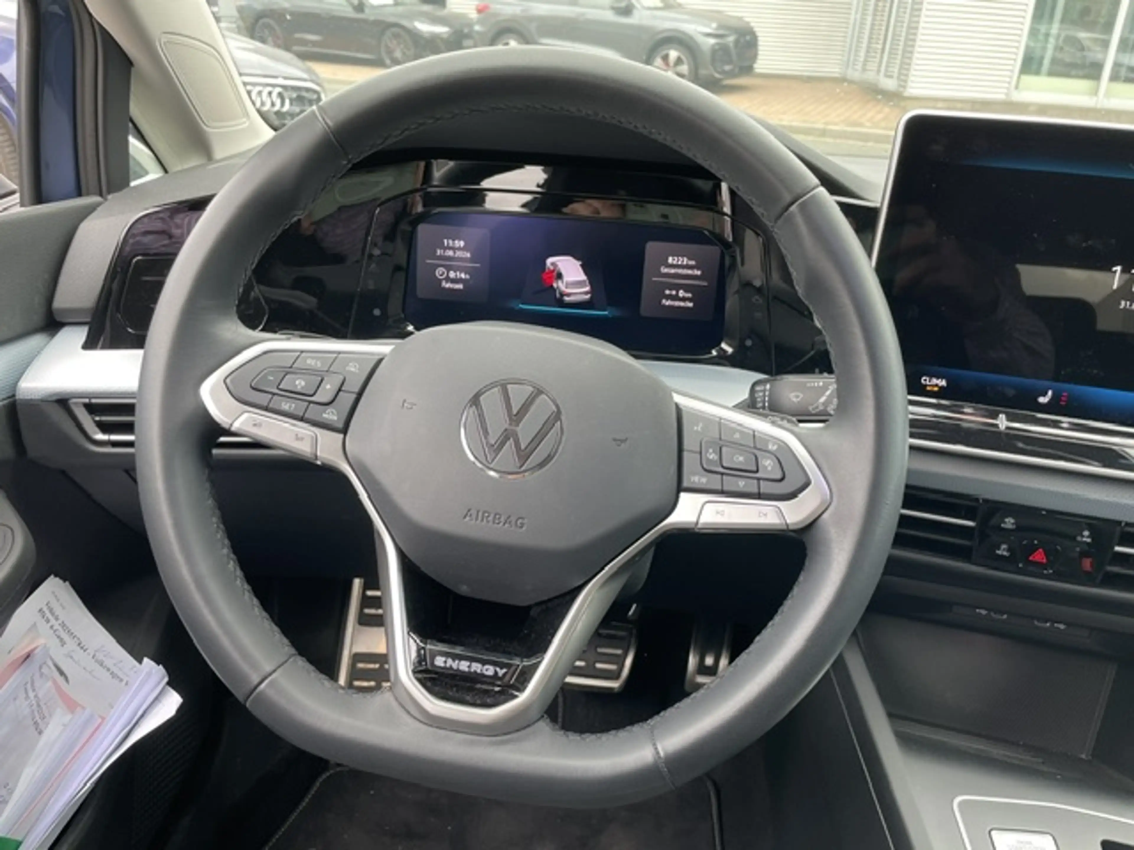 Volkswagen Golf VIII Variant 1.5TSi DSG Energy R-Kamera Navi Si... — photo 8