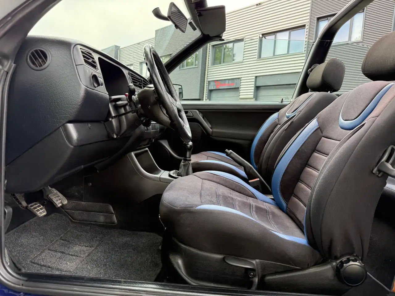 Volkswagen Golf Cabriolet 1.8 gerestaureerd, foto 10