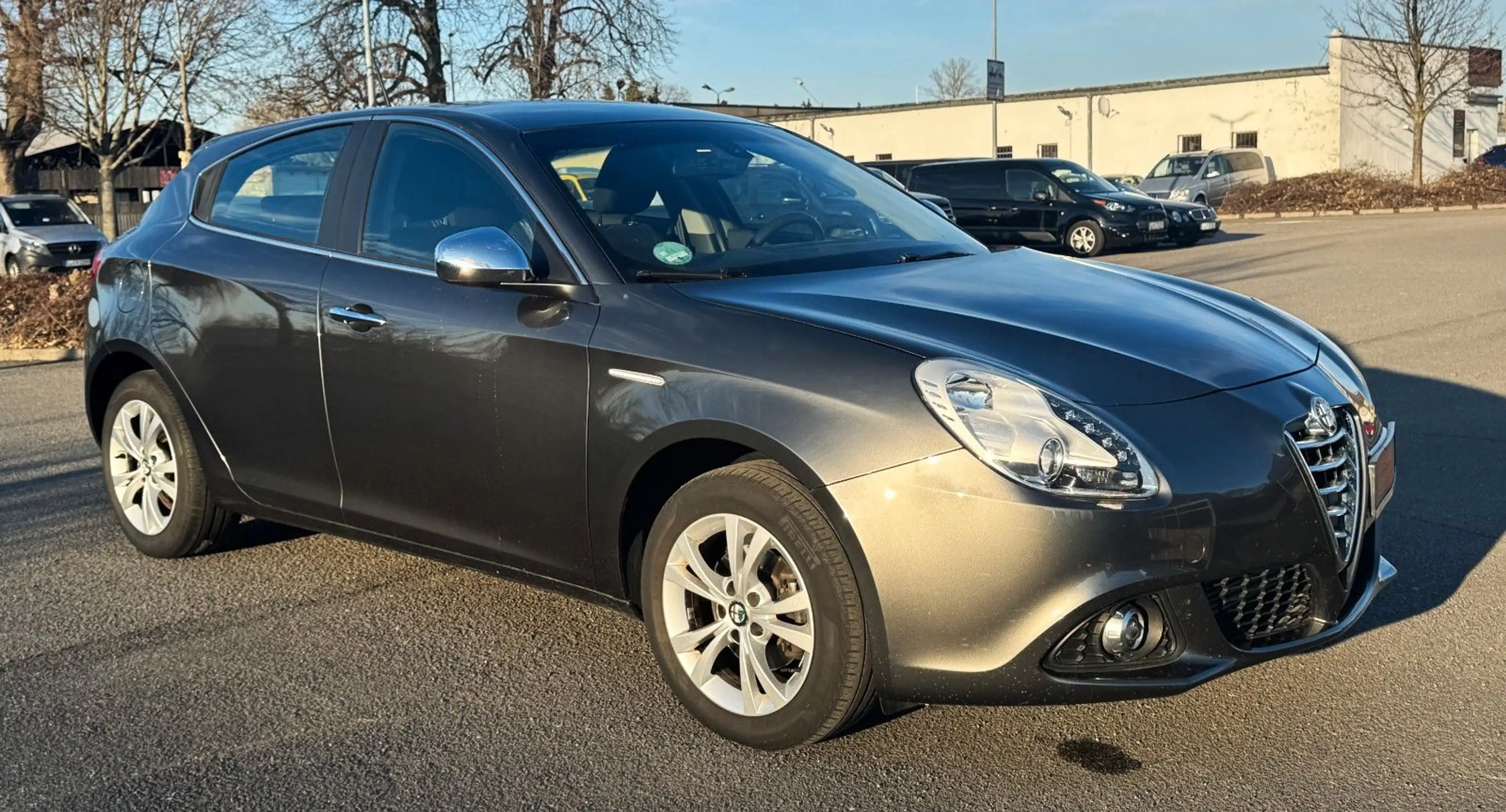 Alfa Romeo Giulietta Turismo — photo 8
