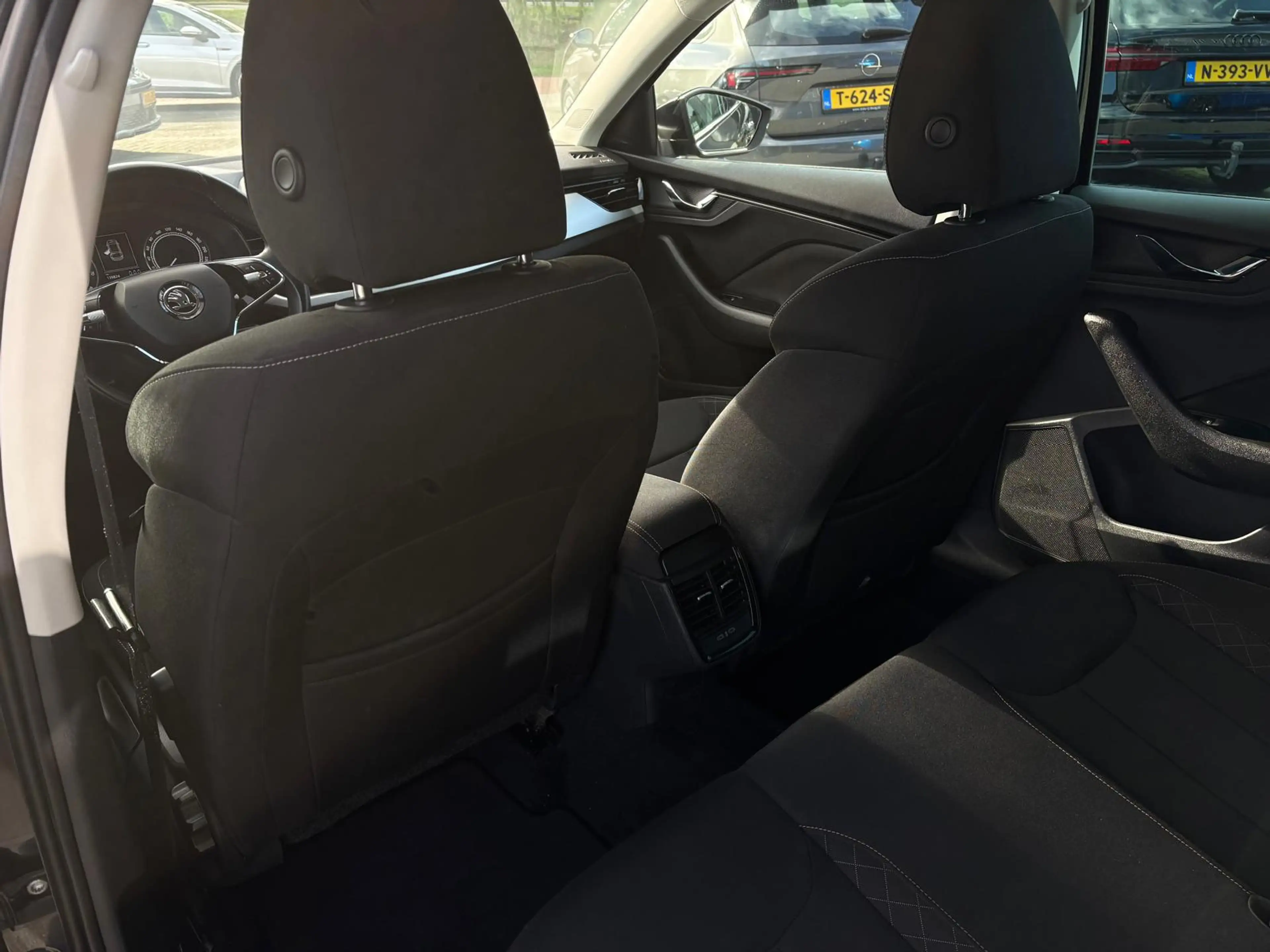 Skoda Scala 1.0 TSI Ambition | Stoelverwarming | Navi | LMV | — photo 11