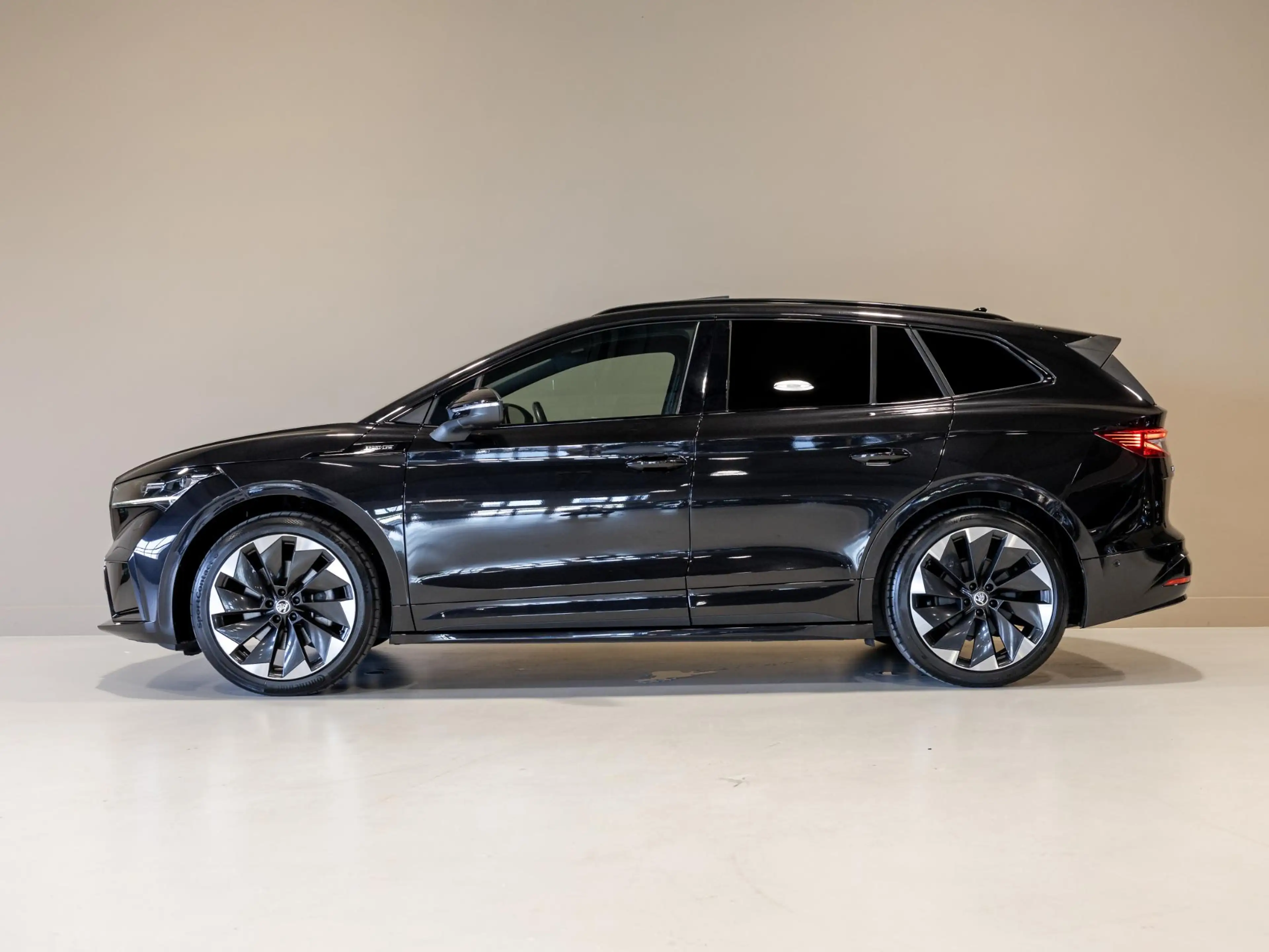 Skoda Enyaq iV 80 Sportline SOH 93% 204pk / Panoramadak / Acht — photo 3