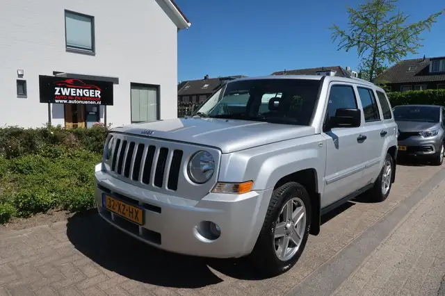 Jeep Patriot 2.4 Limited AUT TREKHAAK|LEDER|1E EIGENAAR|PDC|AIR