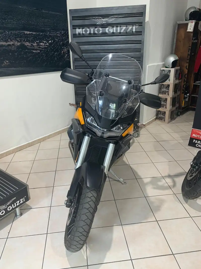 Moto Guzzi Stelvio 1100 Оранжевий - 1