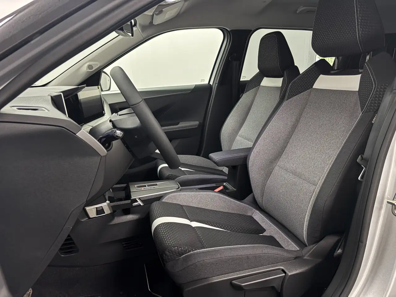 Opel Frontera Frontera 1.2 hybrid GS 145cv 7pt 12
