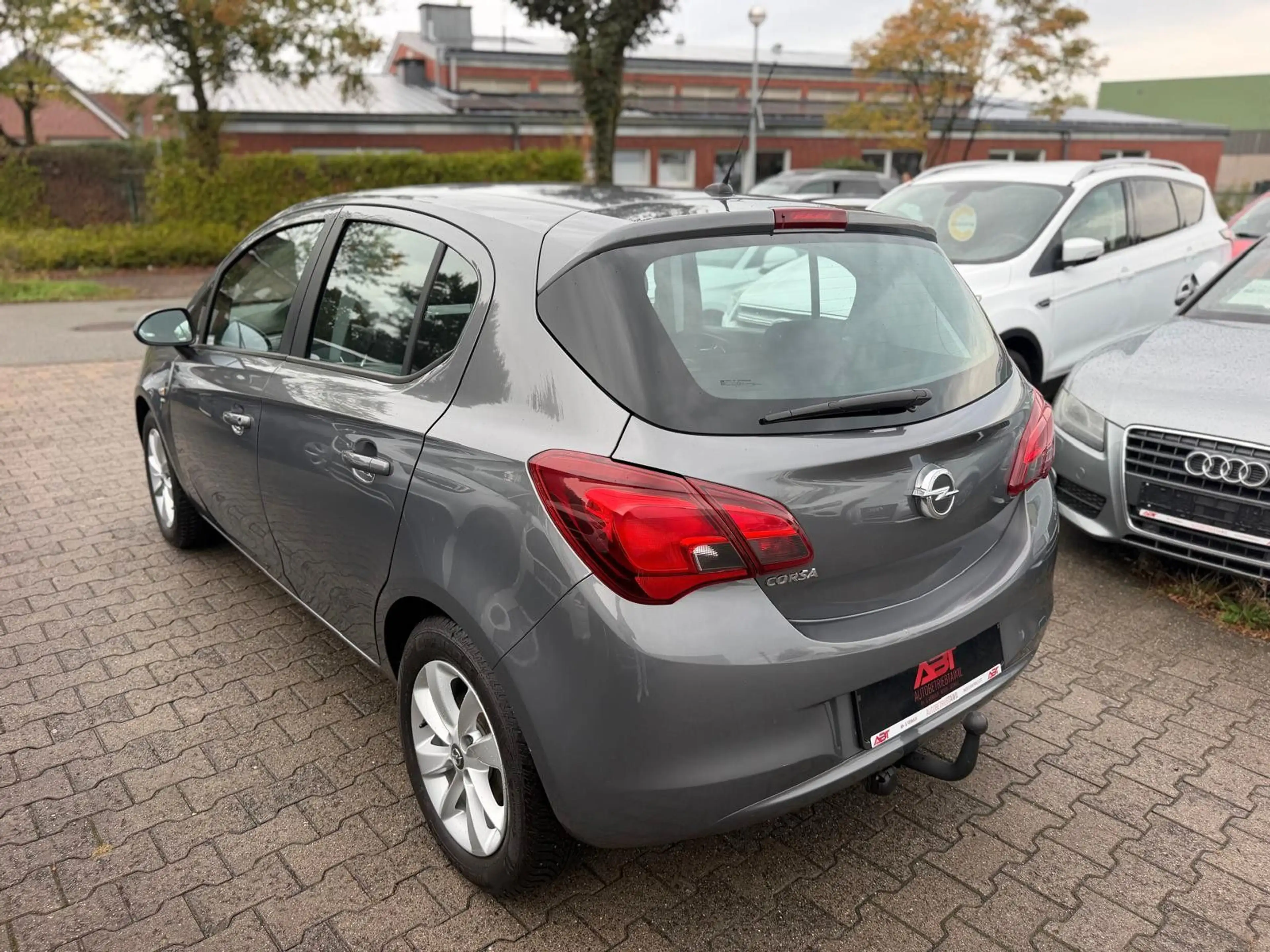 Opel Corsa E 1.4, TÜV NEU, Klima, AHK, CarPlay, 2Hand — photo 5