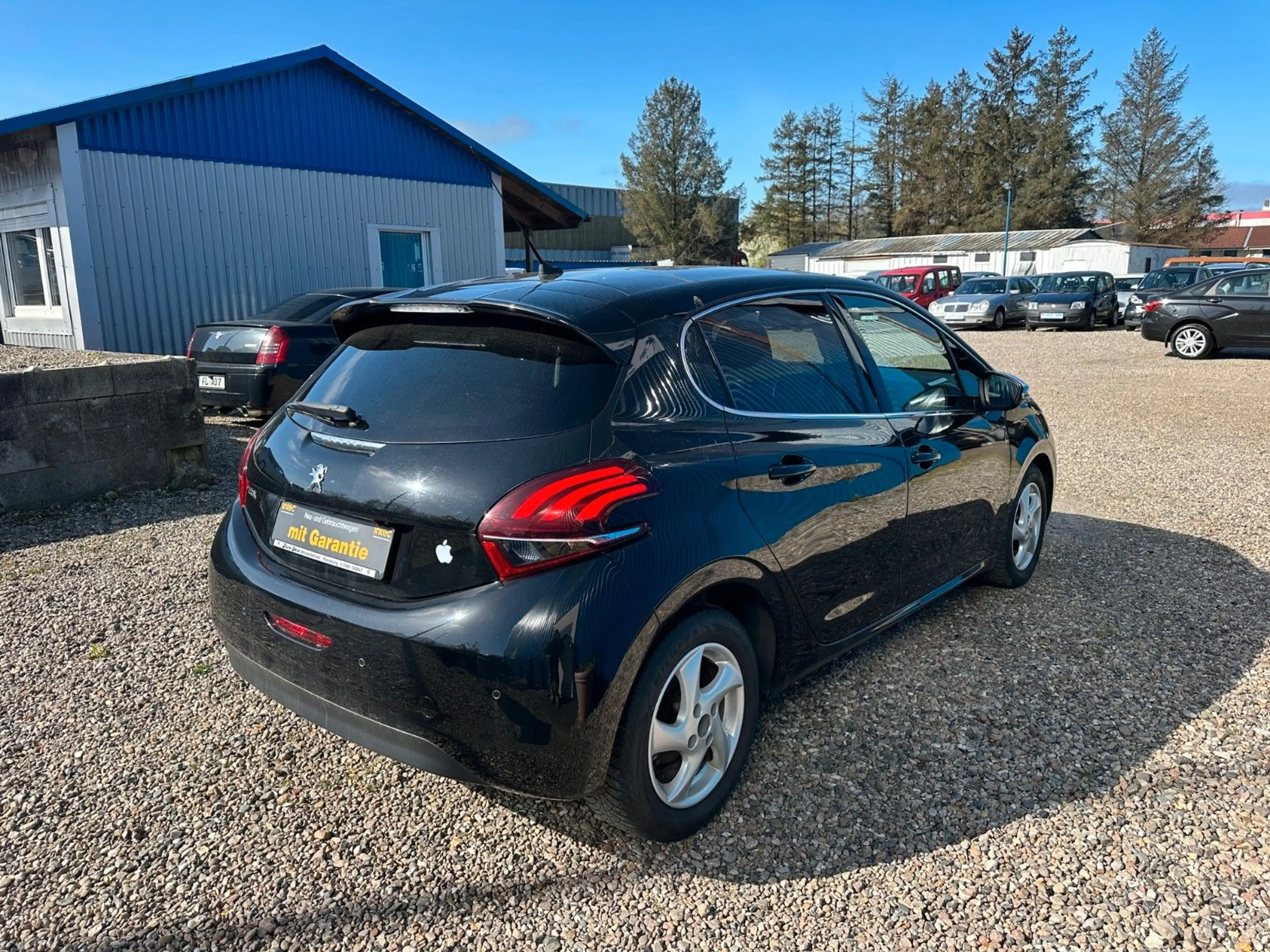 Peugeot 208 BlueHDi 100 Allure**1.Hand*Panorama*Kamera** — photo 5