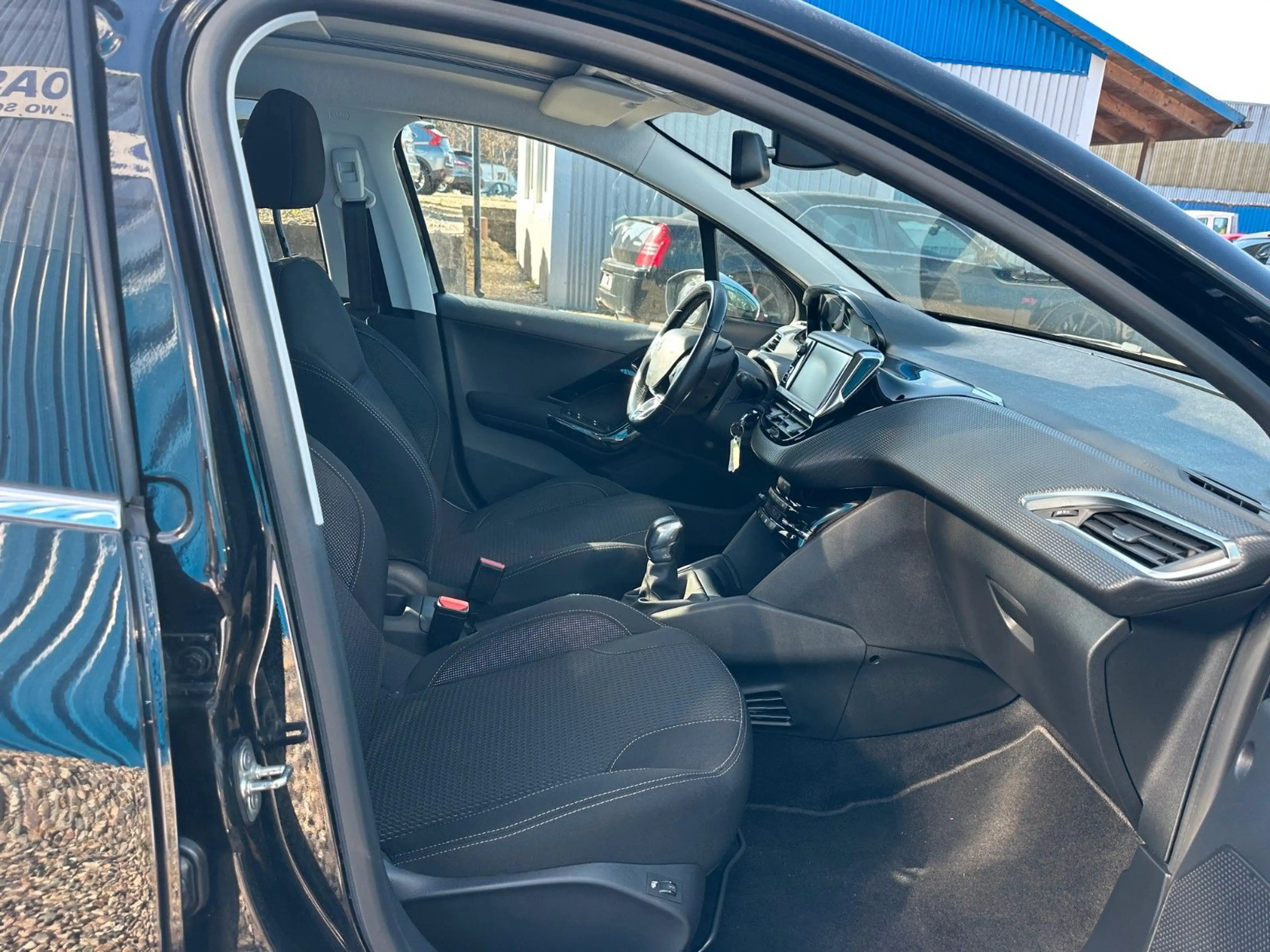 Peugeot 208 BlueHDi 100 Allure**1.Hand*Panorama*Kamera** — photo 8