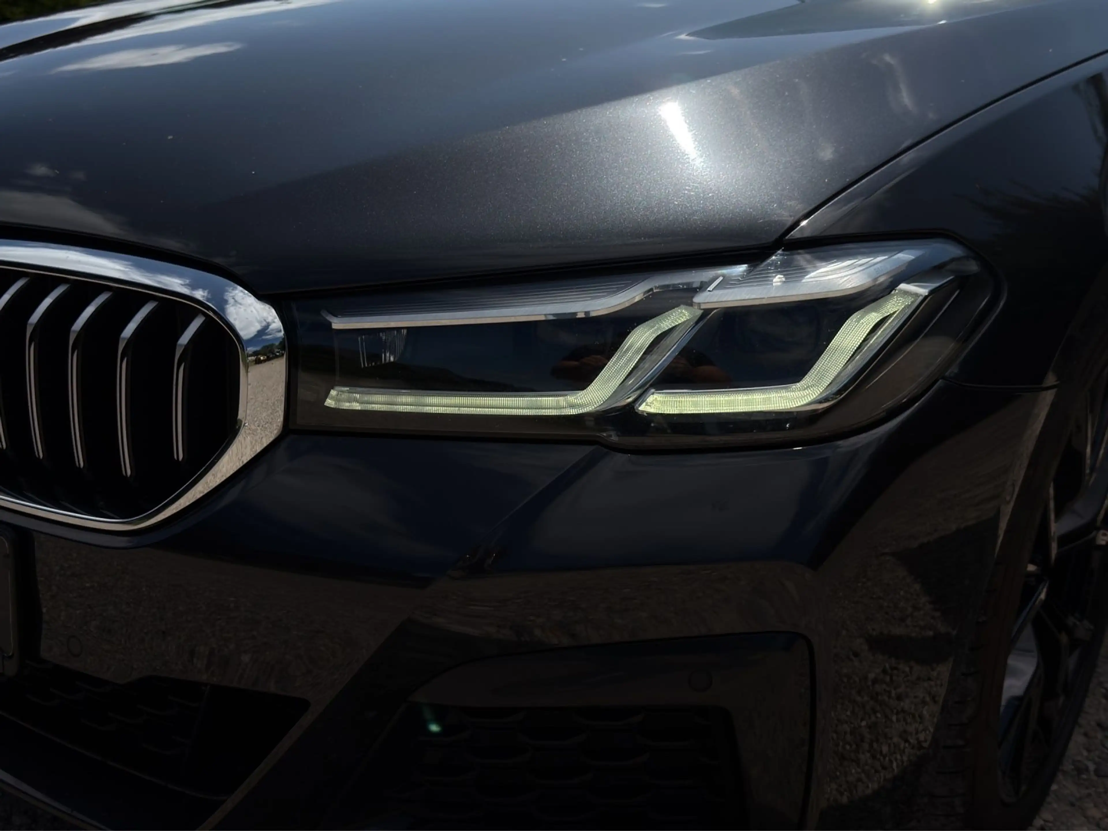 BMW 520 d M Sport NAVI|VIRTUAL|PANO|SITZKÜHLUNG|AHK — photo 4