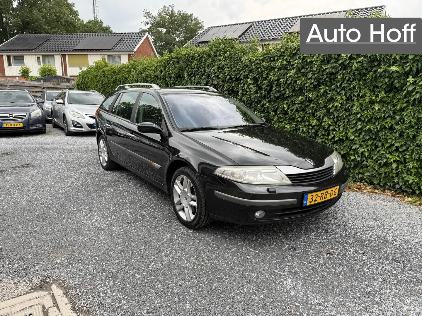 Renault Laguna Grand Tour 2.0-16V T Privilège Automaat | Navi | X Negro - 1