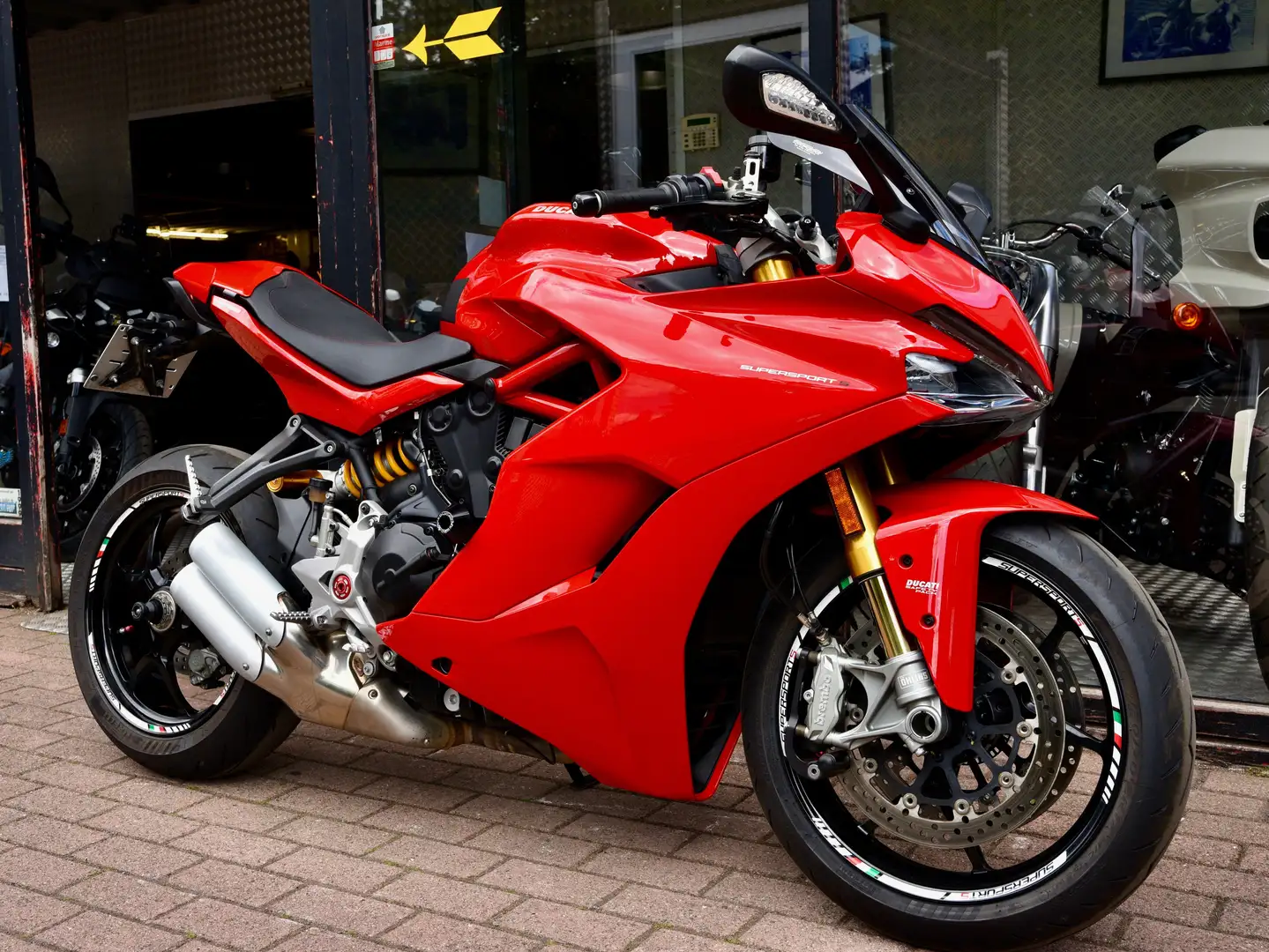 Ducati SuperSport 937 S Rot - 1