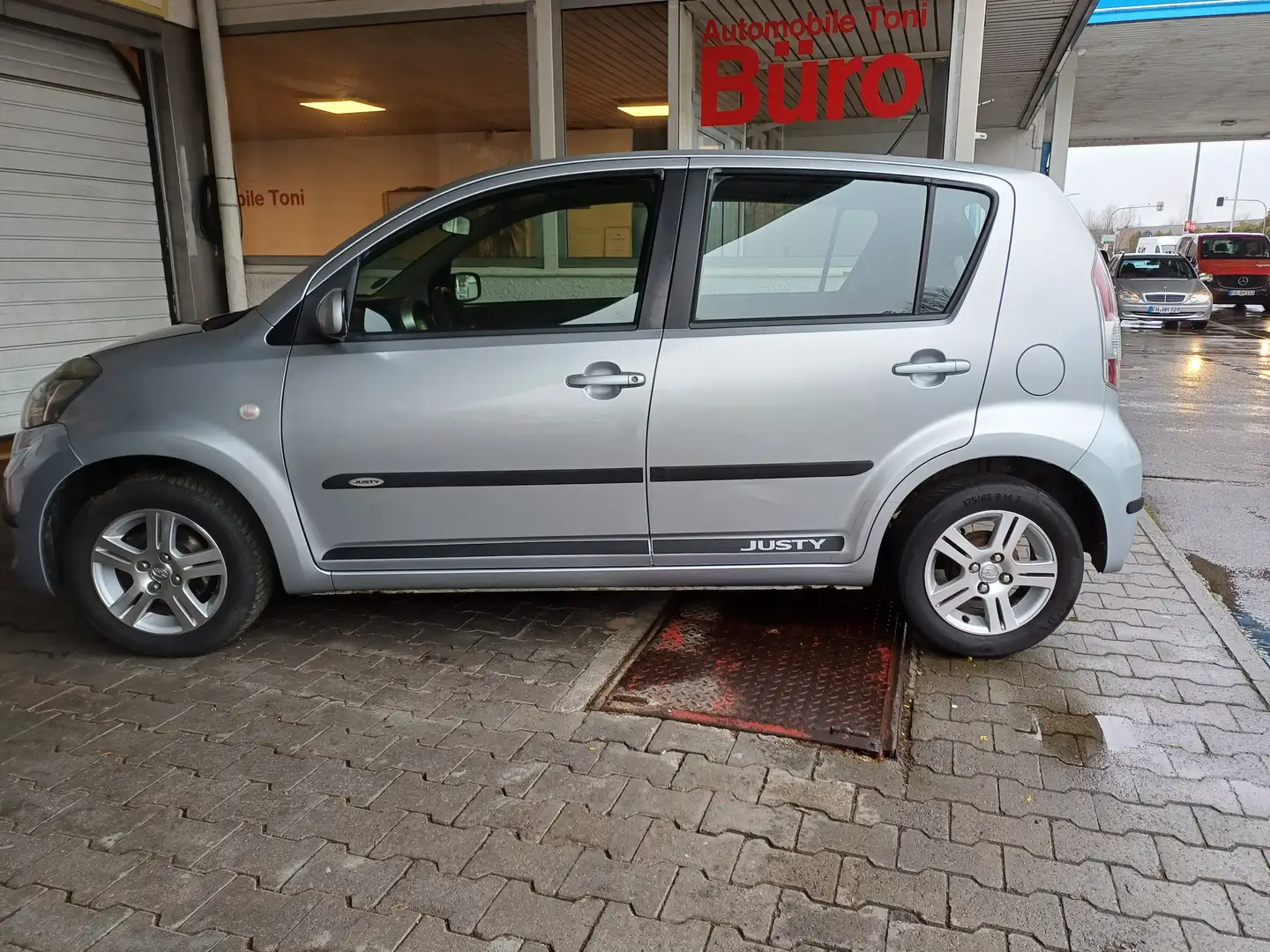 Subaru Justy Active Argintiu - 2