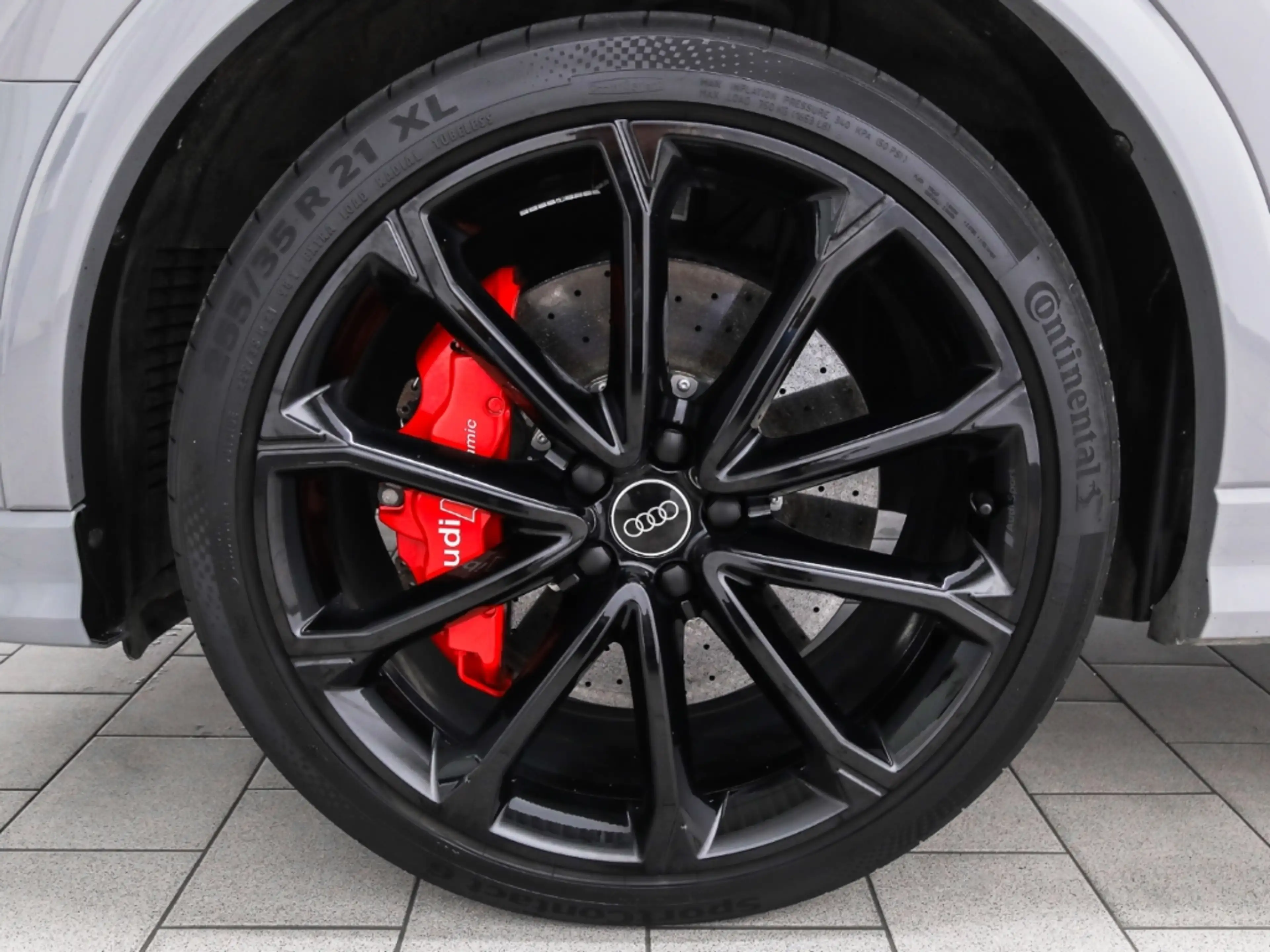 Audi RS Q3 Sportback AHK Navi RS-Sportsitze Leder Wabe — photo 4