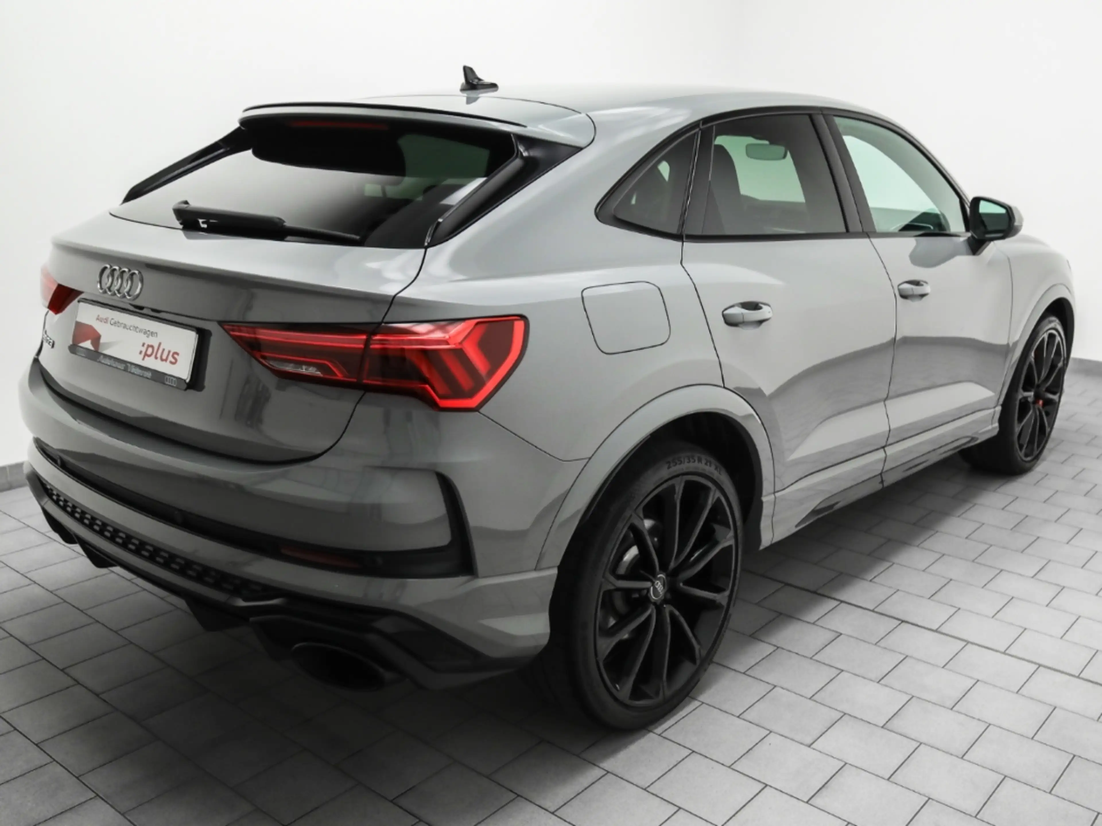 Audi RS Q3 Sportback AHK Navi RS-Sportsitze Leder Wabe — photo 6