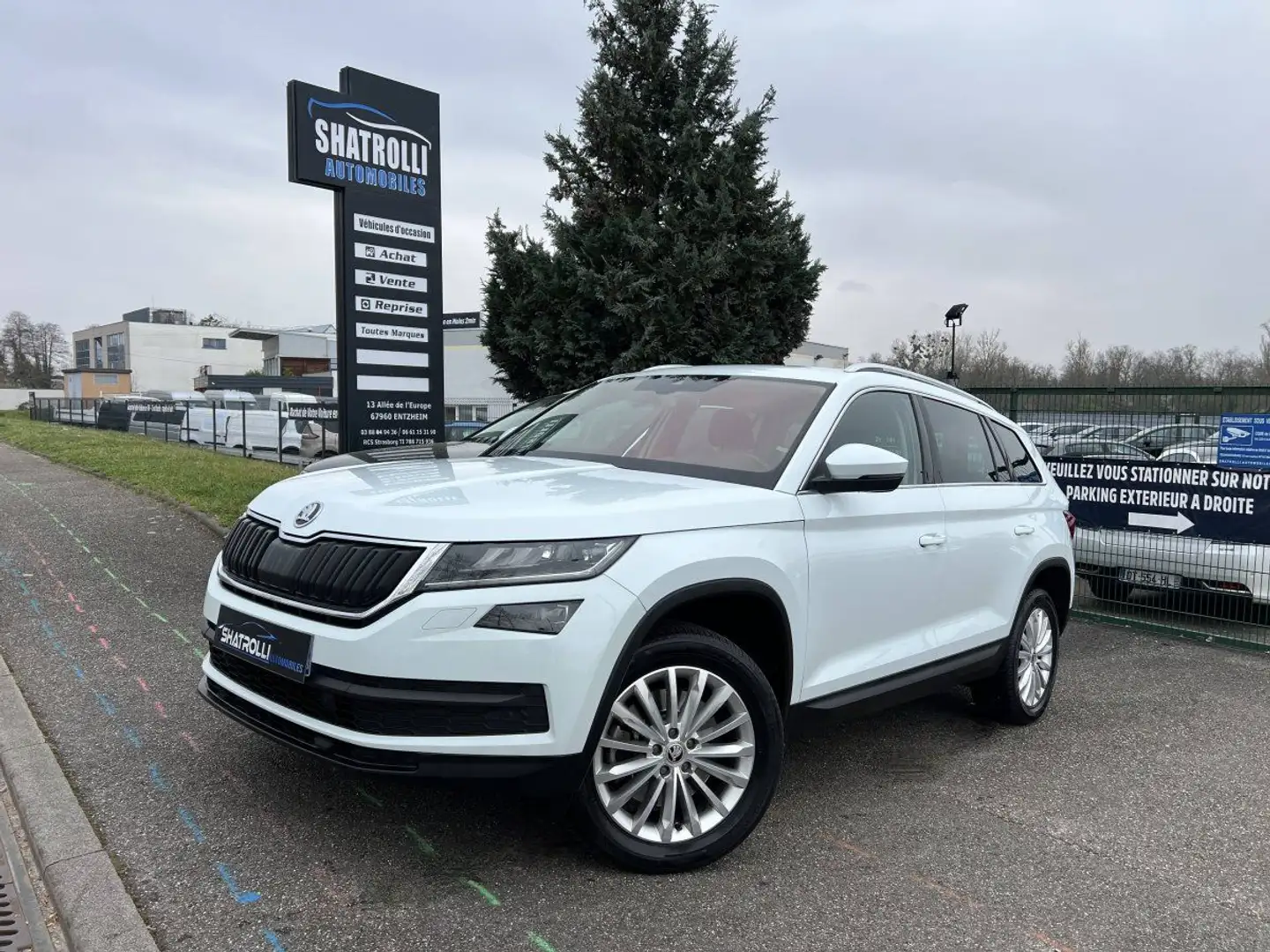 Skoda Kodiaq 2.0 TDI 190ch STYLE 4x4 DSG7 1erMain Cuir GPS Caméra CarPlay Blanc - 1