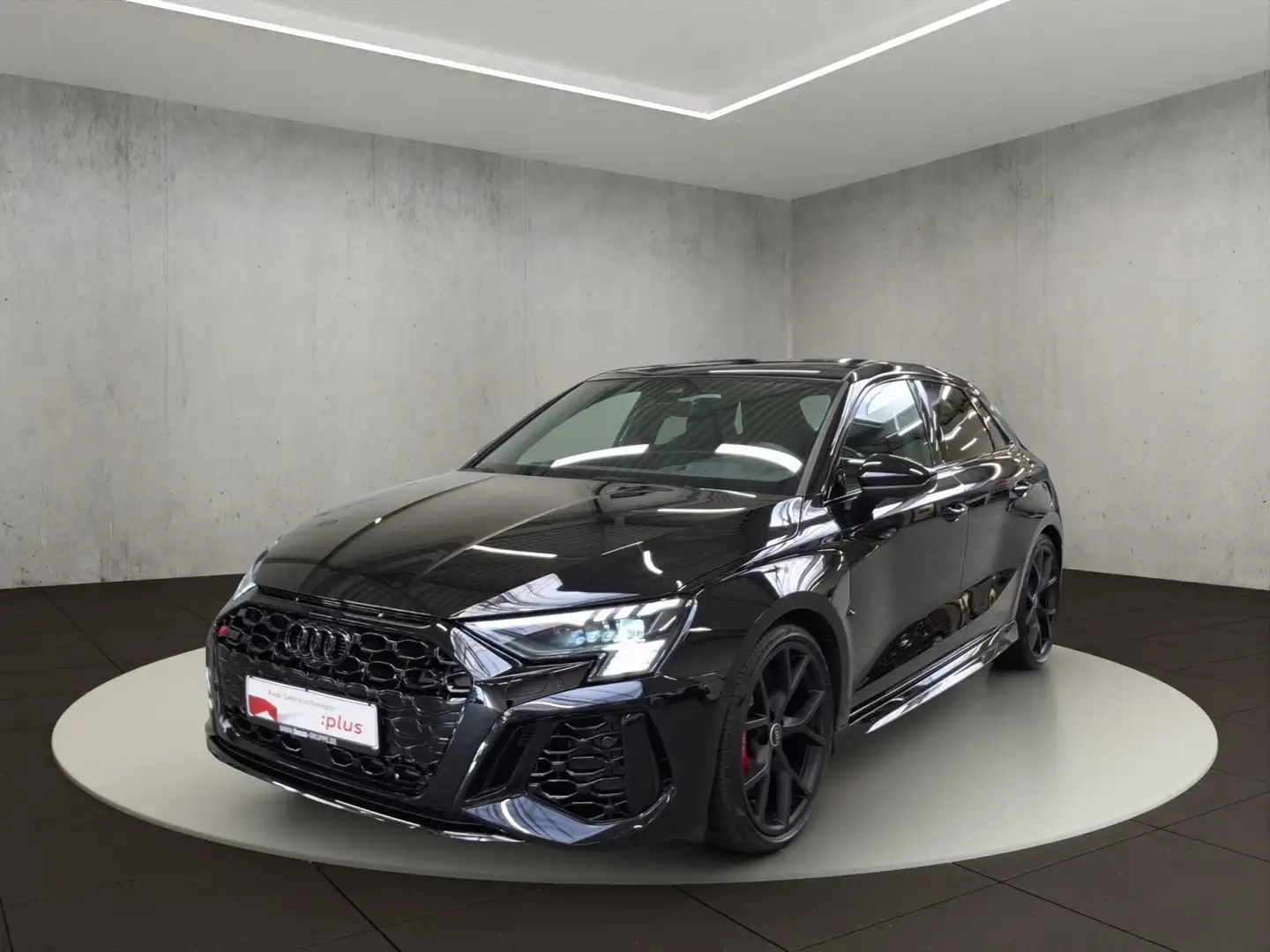 Audi RS3 3 294(400) kW(PS) S tronic Noir - 1