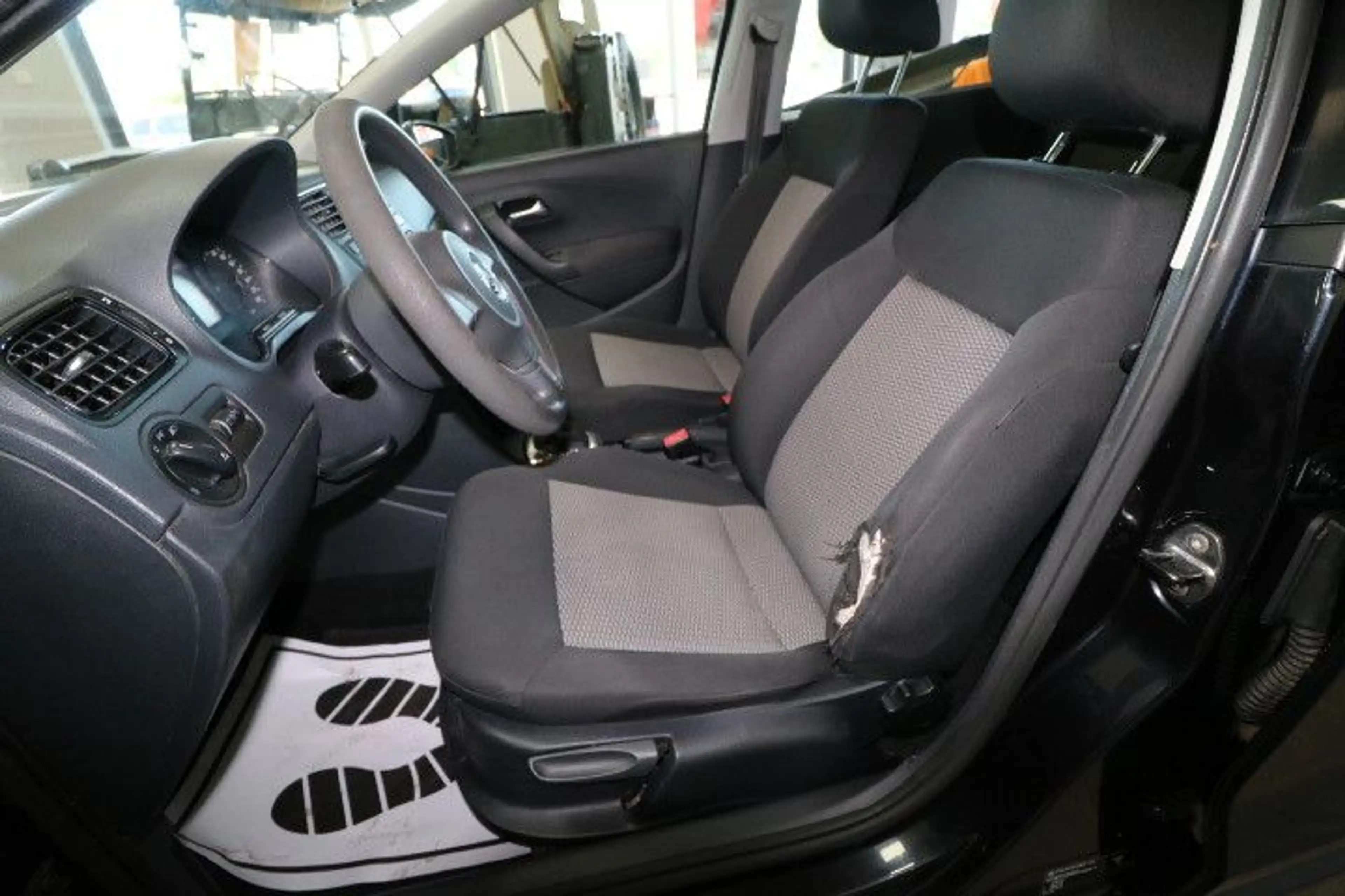 Volkswagen Polo V Automatik DSG — photo 9