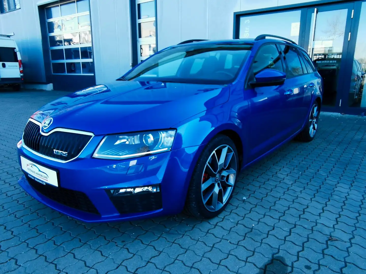 Skoda Octavia Combi RS 4x4 NAVI APP BI XENON SOUND AHK Bleu - 1