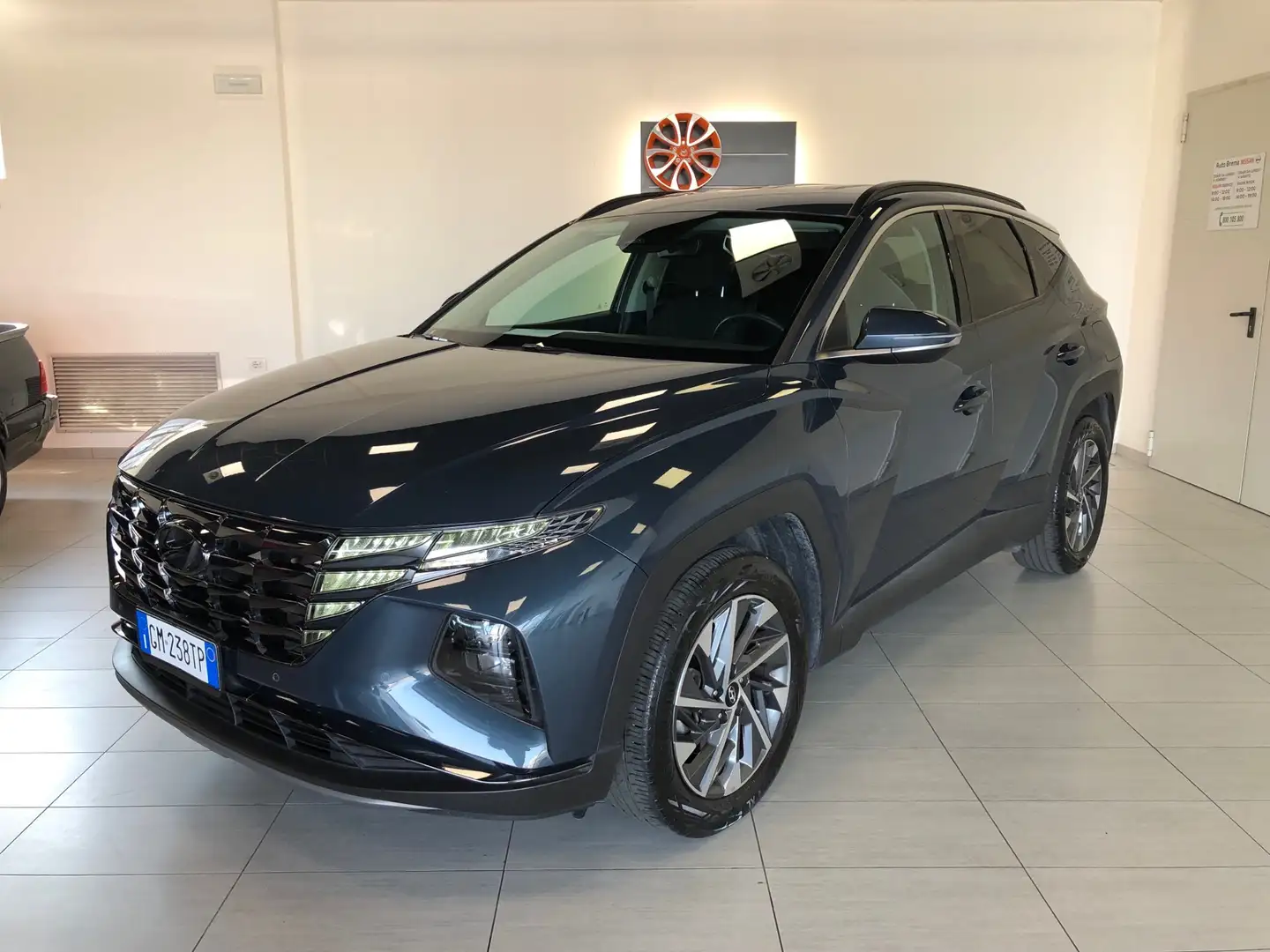 Hyundai TUCSON Tucson 1.6 crdi Xline Hyundai Sense+ Advanced 2wd Grijs - 1