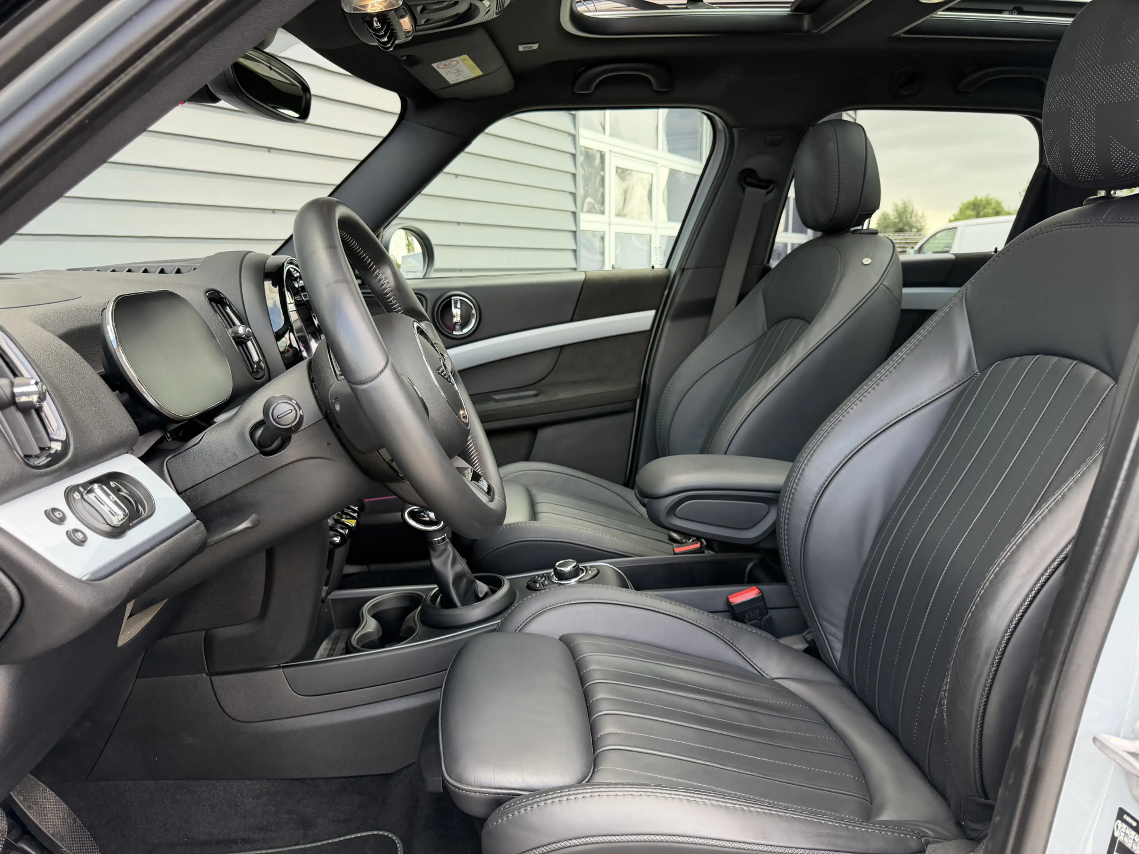 MINI Cooper SE Countryman 1.5 ALL4 Untamed Edition | Head-Up | Leder | Panor — photo 7