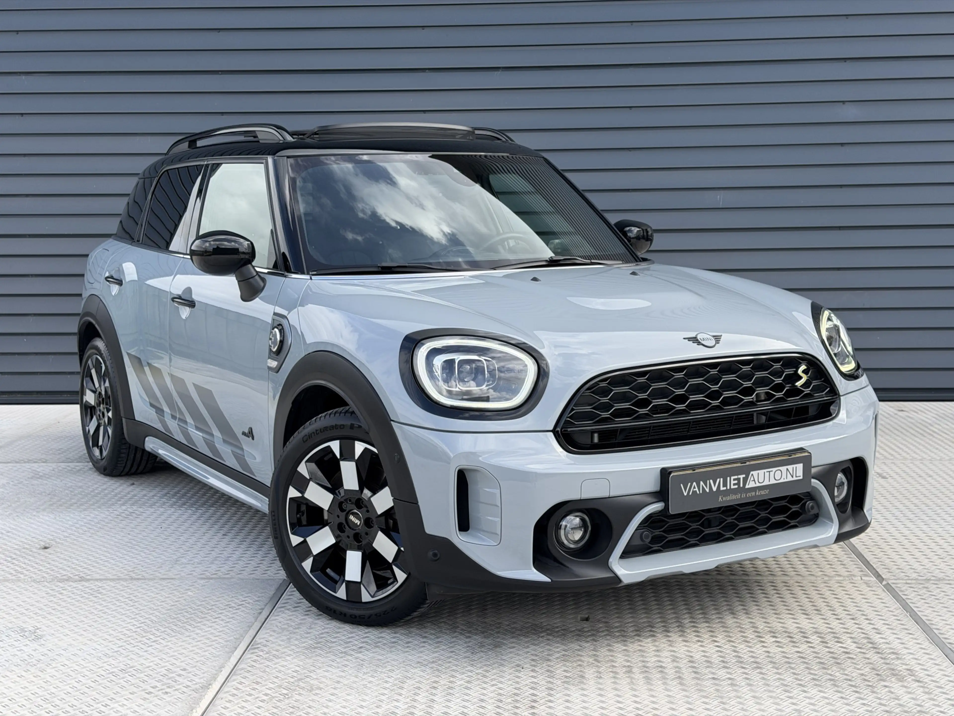 MINI Cooper SE Countryman 1.5 ALL4 Untamed Edition | Head-Up | Leder | Panor — photo 3
