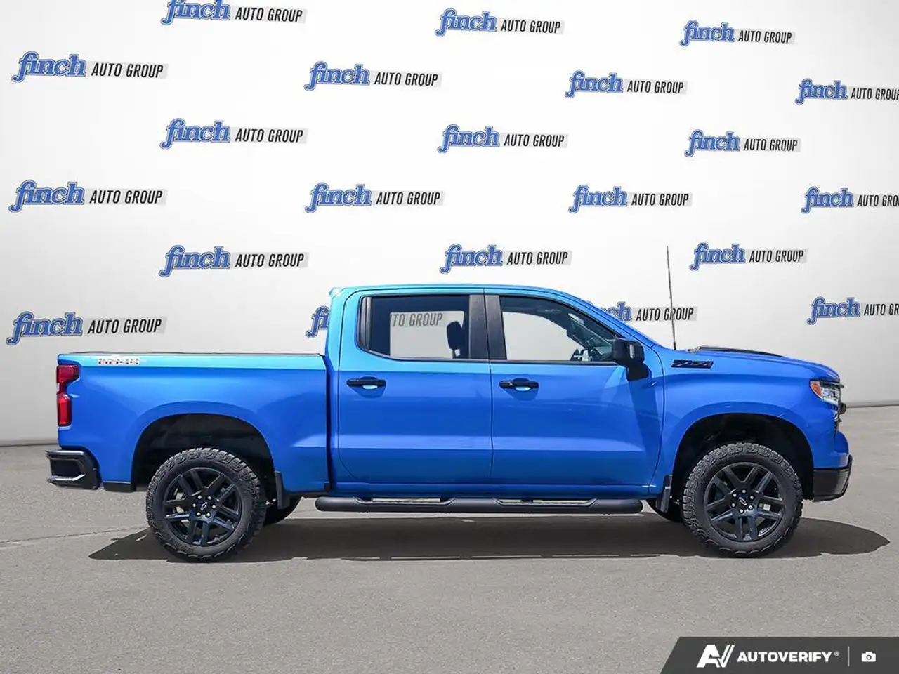 Chevrolet Silverado 1500 photo Chevrolet Silverado 1500