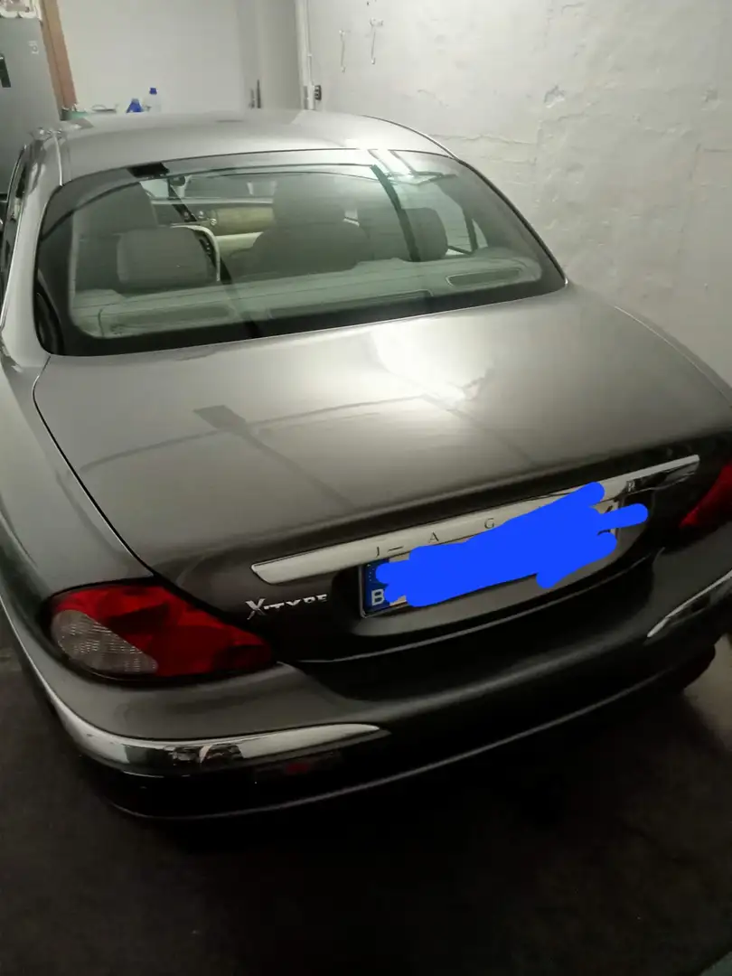 Jaguar X-Type X-Type 2.0 Diesel Gris - 2