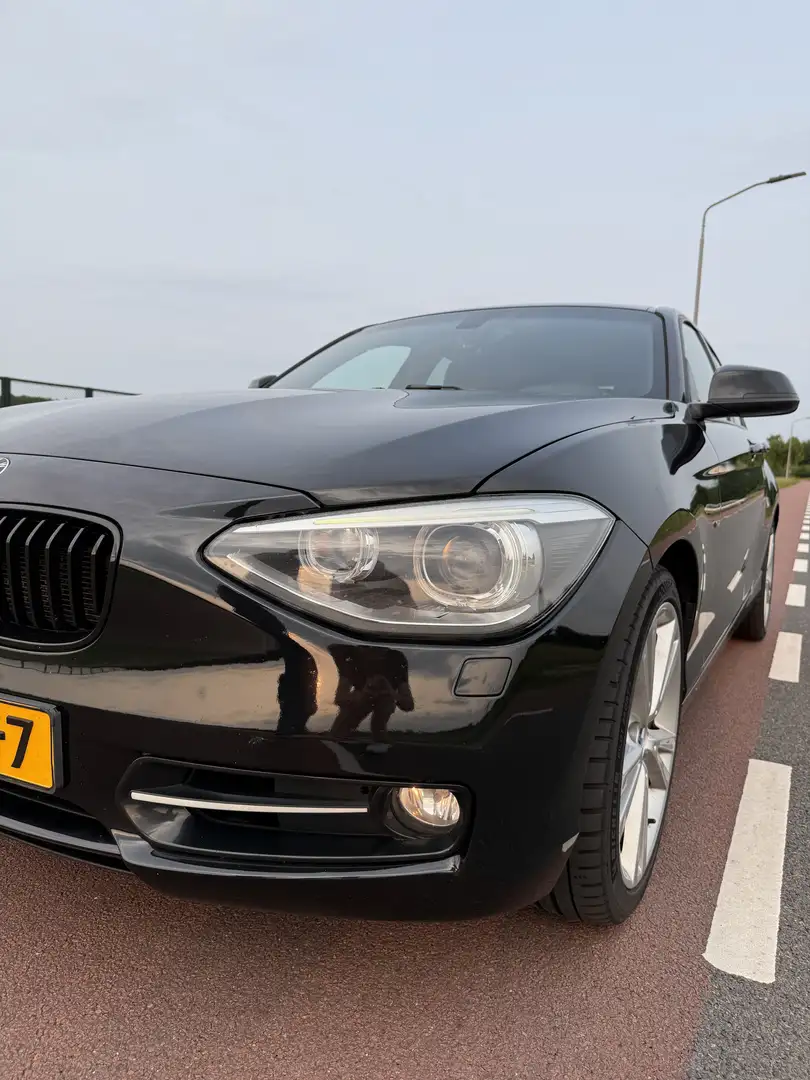 BMW 118 Business | Harmon Kardon | Navi | Carplay | Bi-xen Zwart - 2