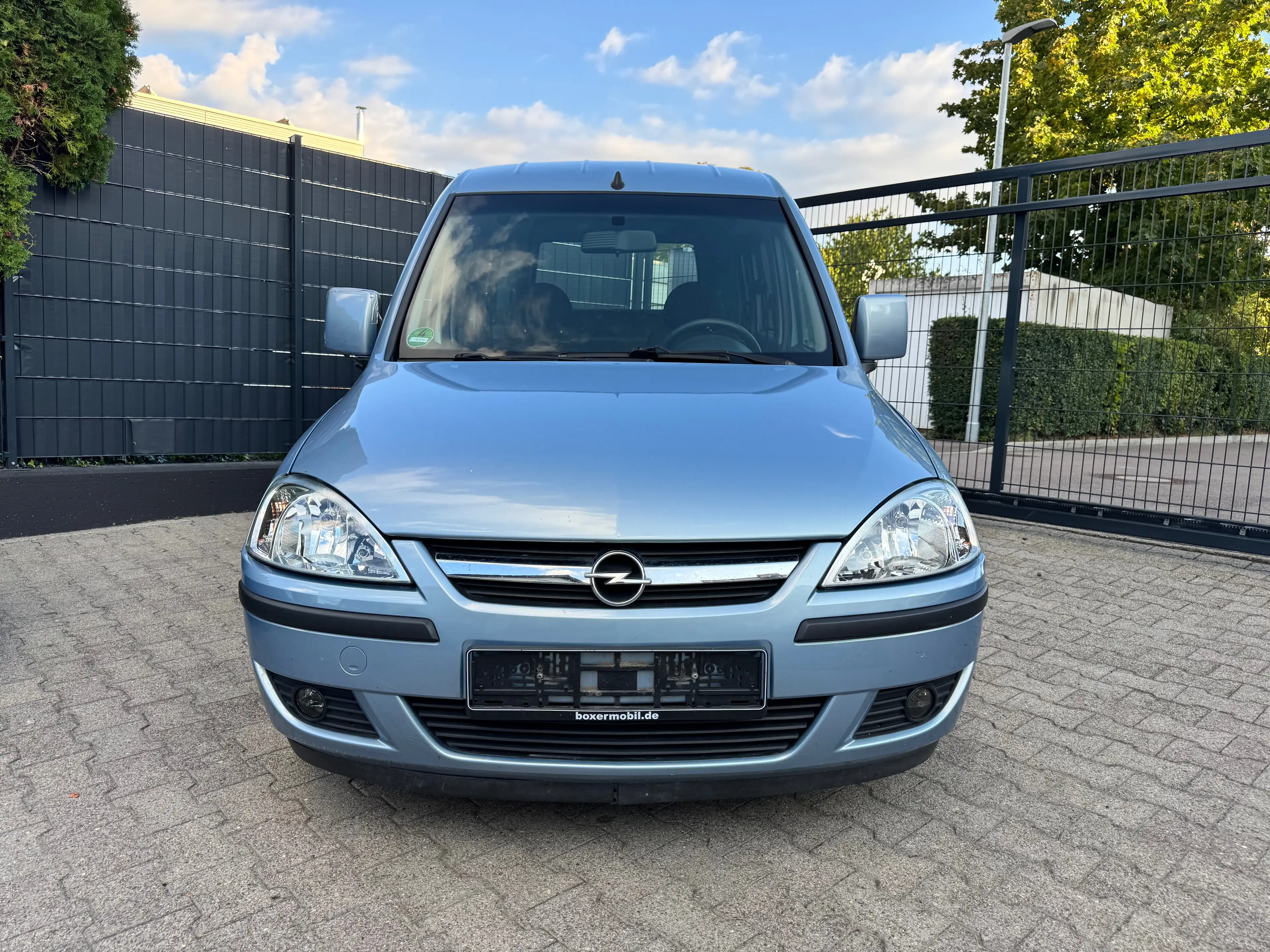 Opel Combo Edition ROLLSTUHL RAMPE BEHINDERTENGERECHT — photo 9