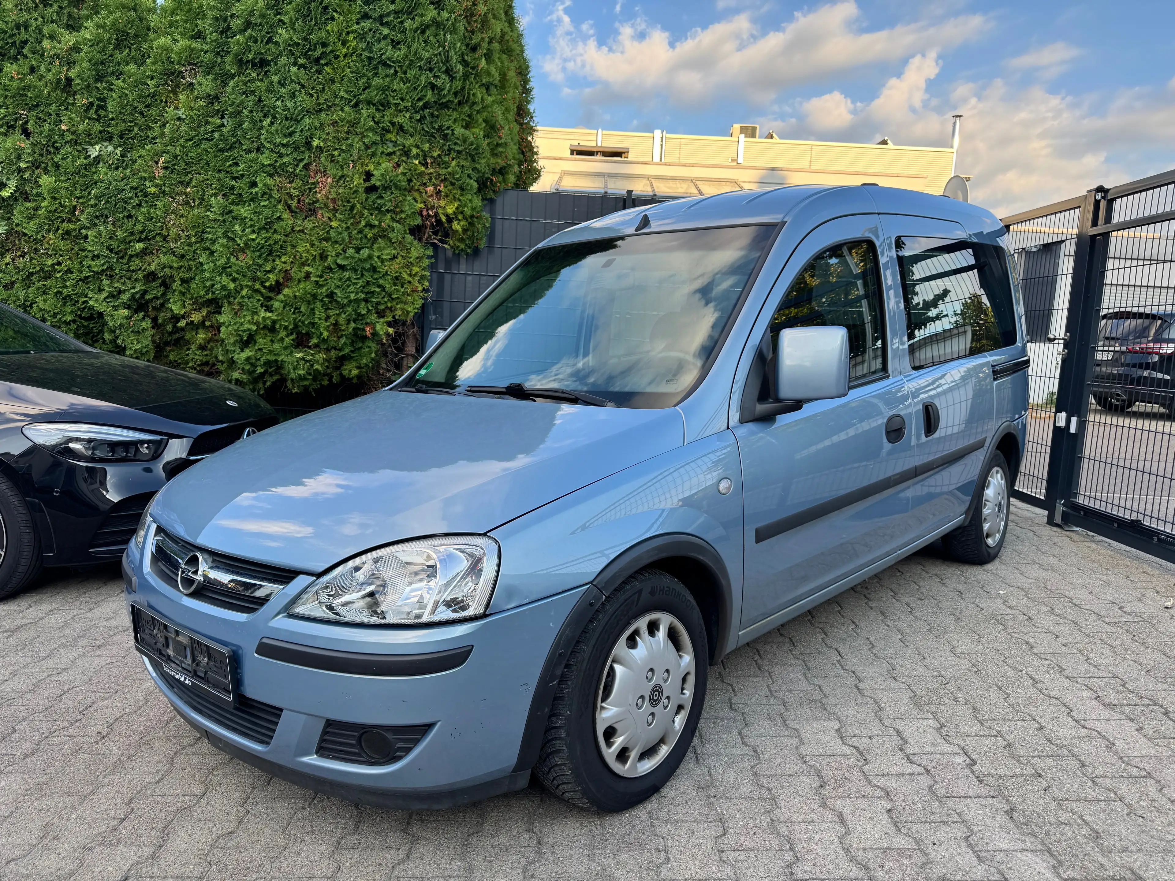 Opel Combo Edition ROLLSTUHL RAMPE BEHINDERTENGERECHT — photo 7