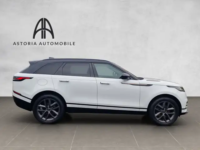 Land Rover Range Rover Velar view 8