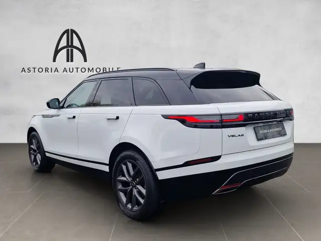 Land Rover Range Rover Velar view 11