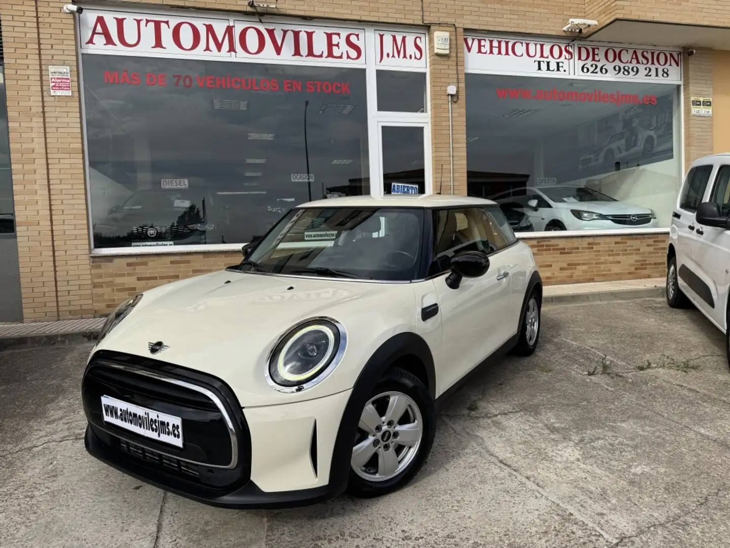 MINI One Beige - 1