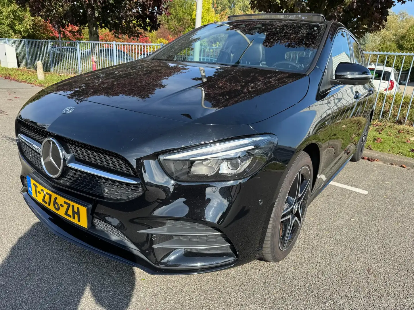 Mercedes-Benz B 250 e AMG Panorama Leder Camera Navi Noir - 1