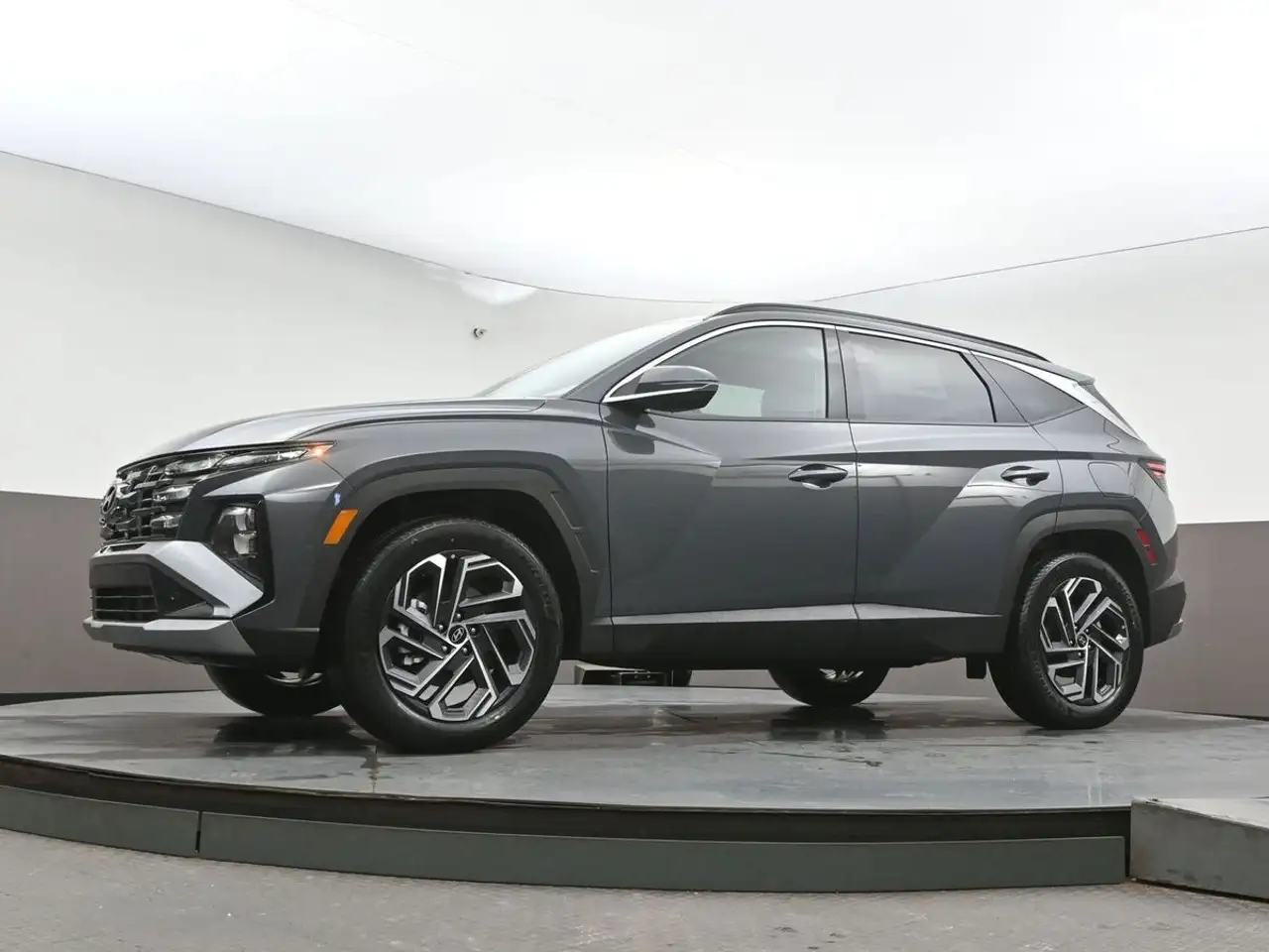 Hyundai TUCSON снимка Hyundai TUCSON