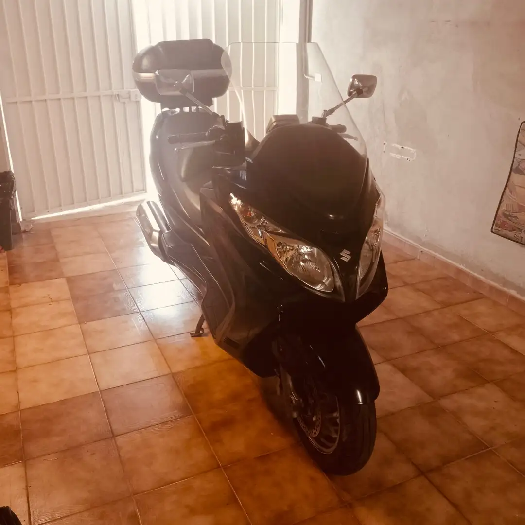 Suzuki Burgman 400 Nero - 2